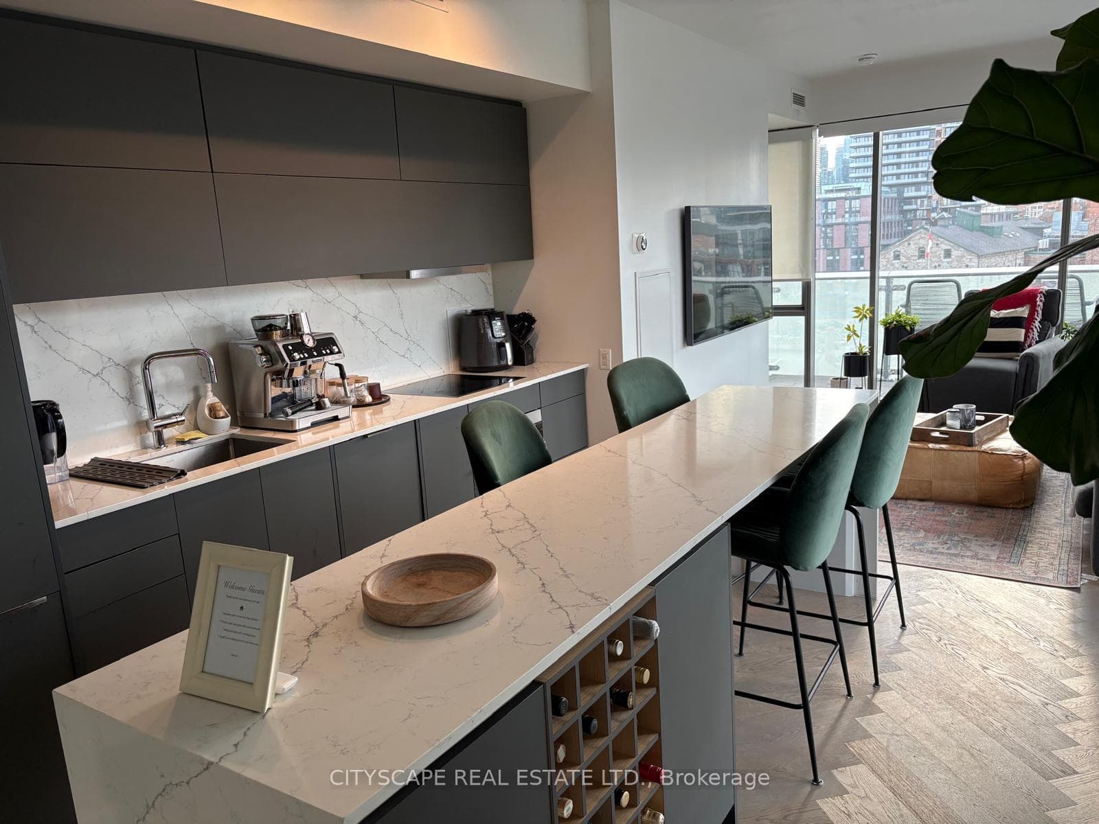 70 Distillery Lane Unit 702, Regent Park / Cabbagetown / St. James Town, ON M5A 0E3 - Photo 1