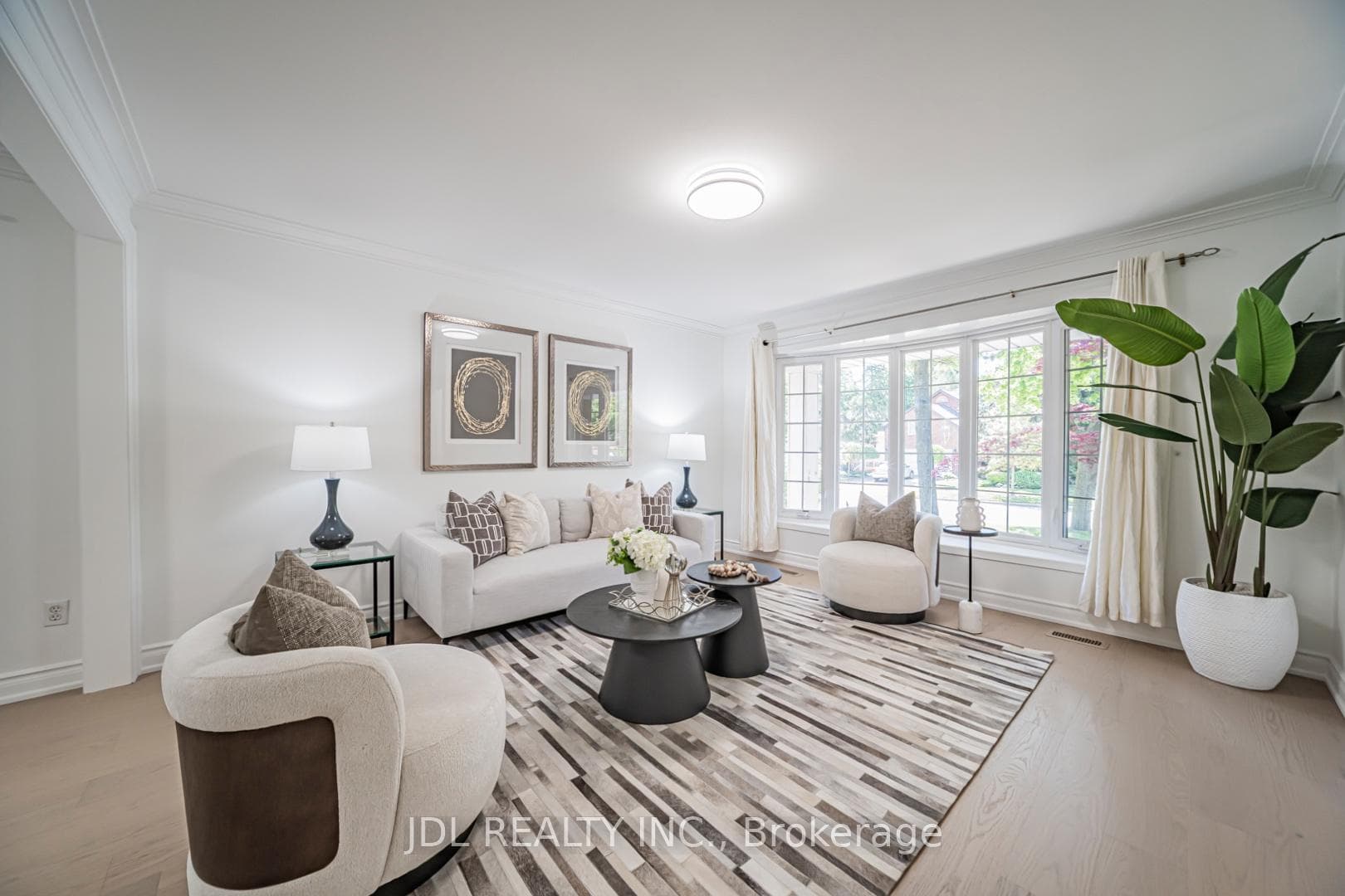 58 Bestview Drive, Hillcrest Village / Bayview Village, ON M2M 2X9 - Photo 1