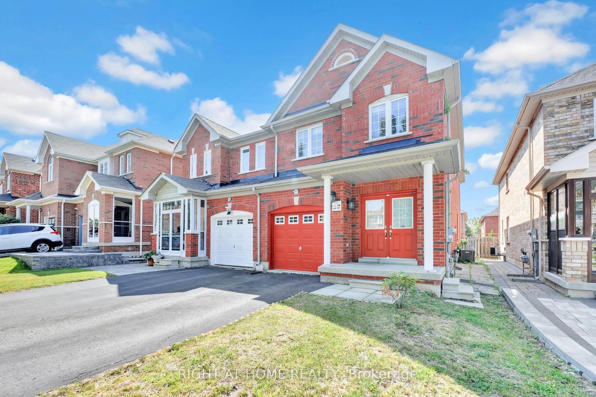 62 Martini Drive, Richmond Hill, ON L4S 2T7 - Photo 1
