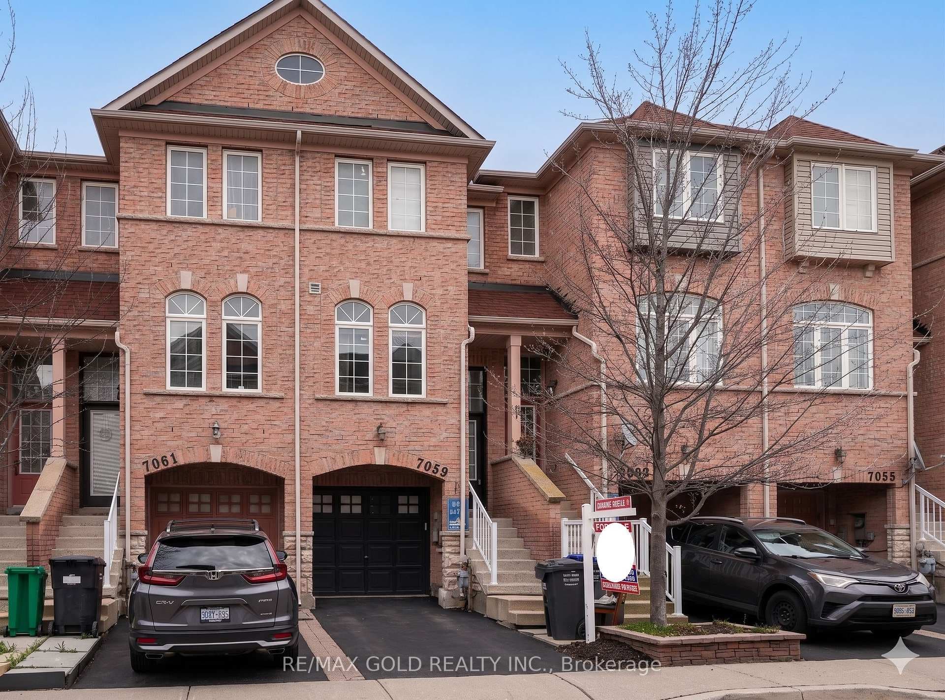 7059 Fairmeadow Crescent, Mississauga, ON L5N 8R6 - Photo 1