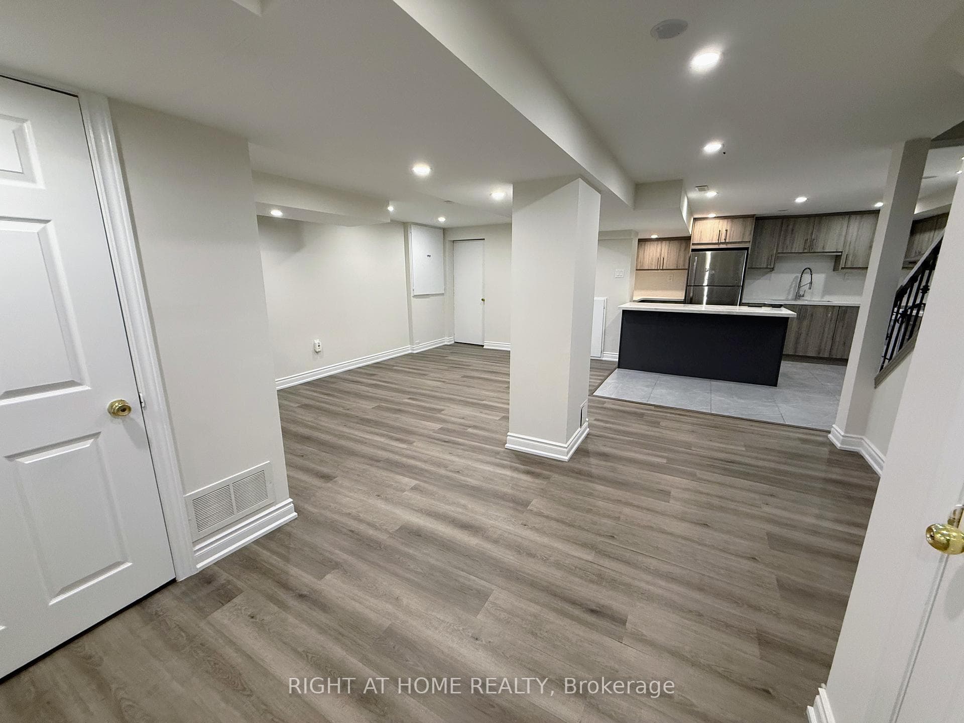 3419 Dovetail Mews, Mississauga, ON L5L 5E6 - Photo 1