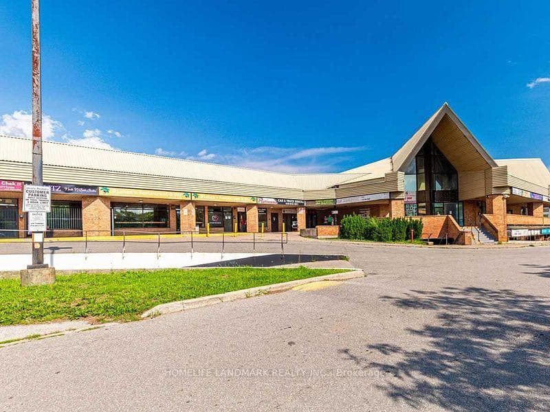 880 Ellesmere Road, Dorset Park / Kennedy Park, ON M1P 2W6 - Photo 1