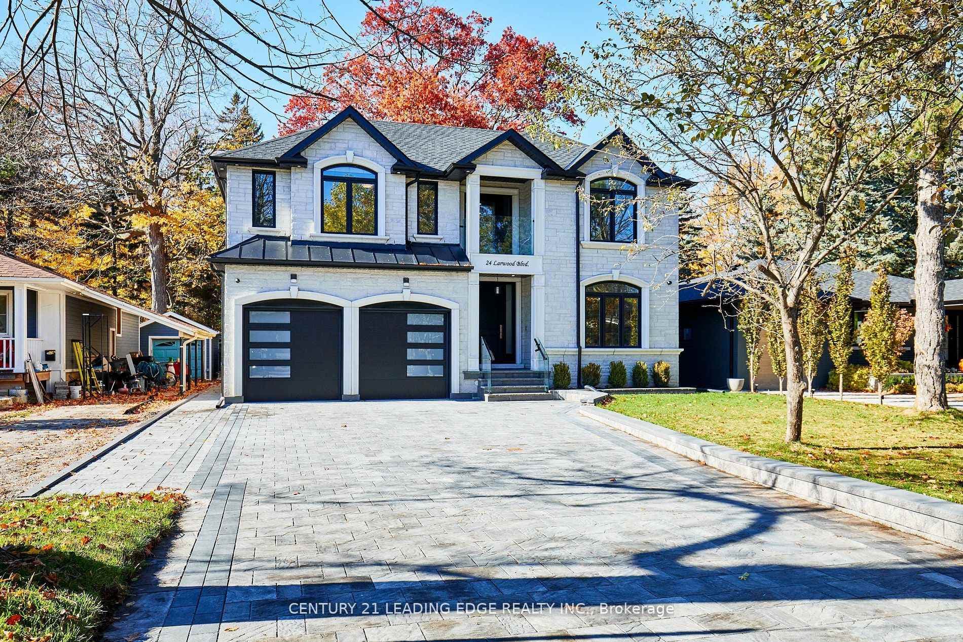 24 Larwood Boulevard, Scarborough Town Centre, ON M1M 2M5 - Photo 1