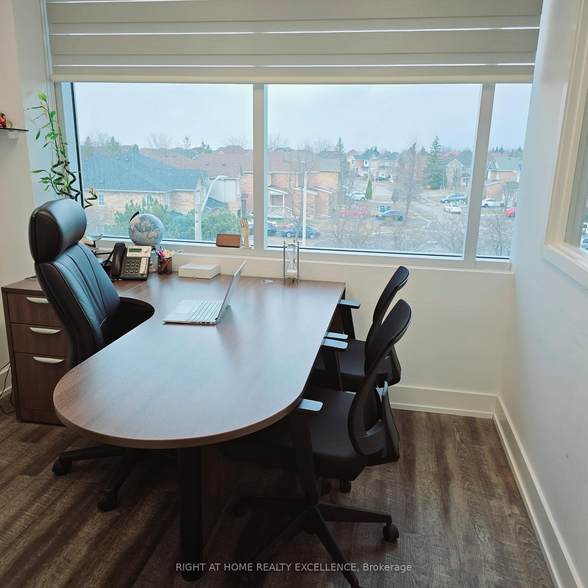 50 Sunny Meadow Boulevard Unit 317, Brampton