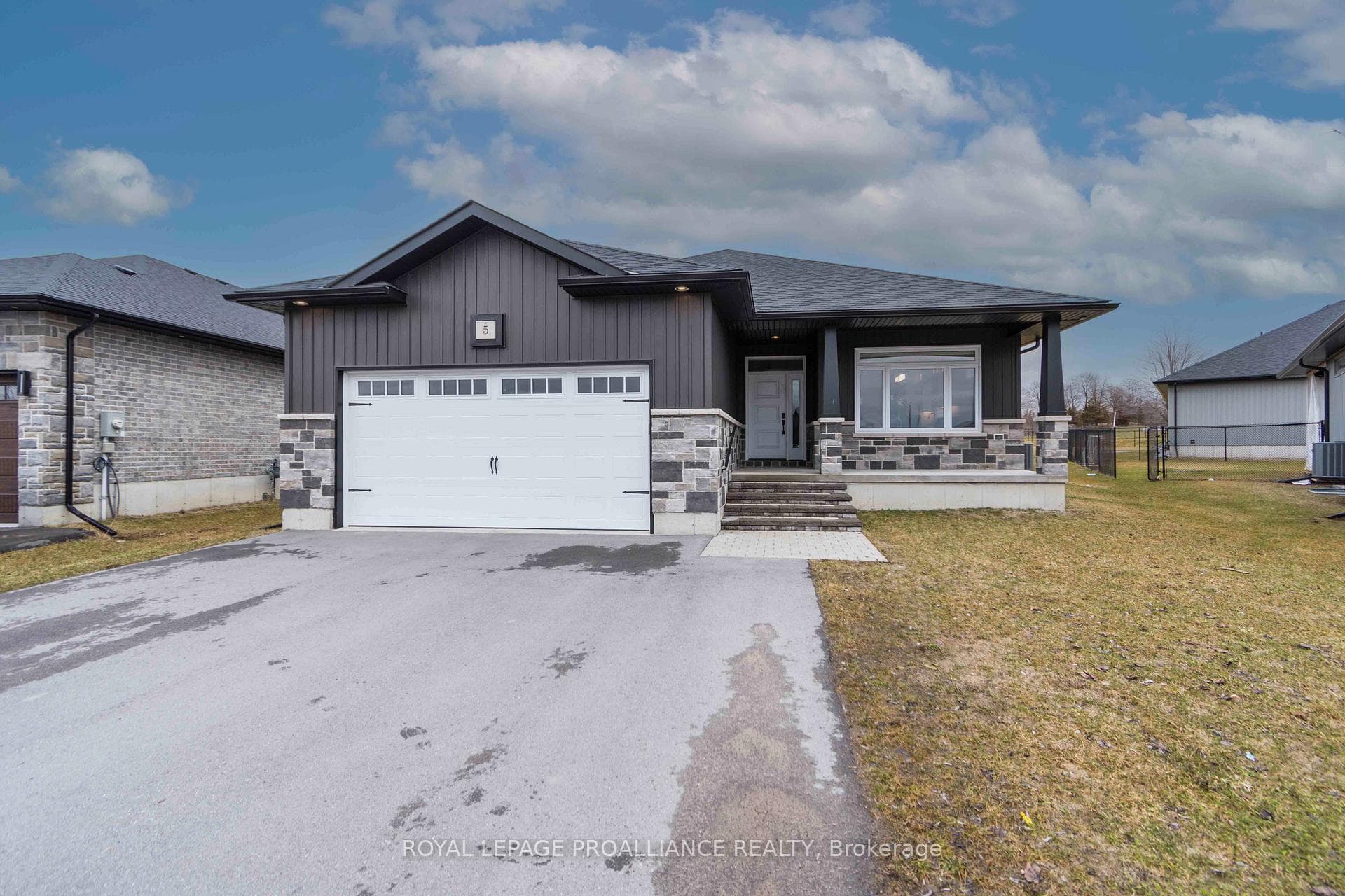 5 Schmidt Way, Quinte West, ON K8V 0L5 - Photo 1