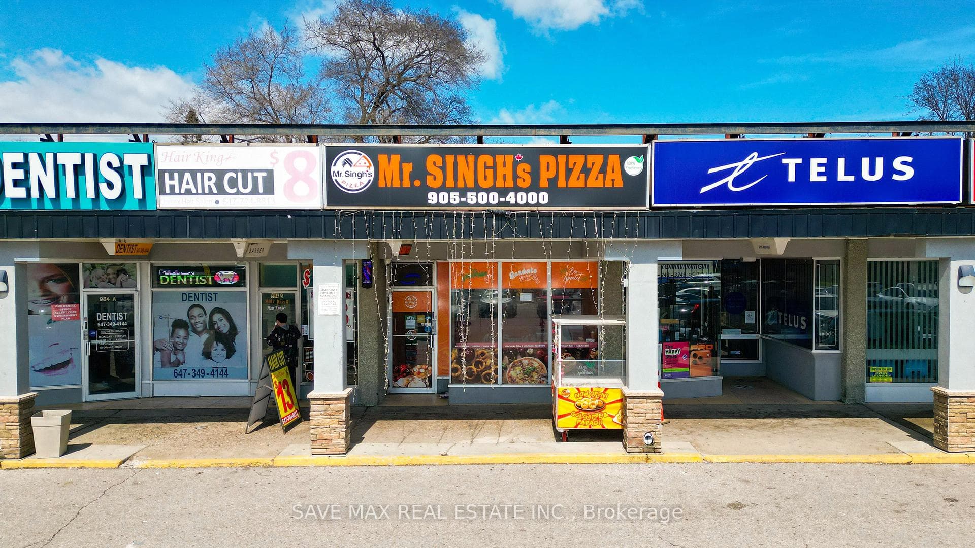 982 Albion Road, Etobicoke (West Mall / Rexdale), ON M9V 1A7 - Photo 1
