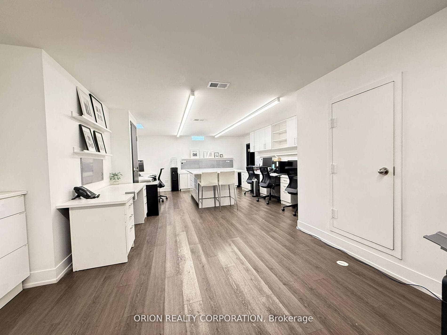 1149 Lakeshore Road Unit L1, Mississauga, ON L5E 1E8 - Photo 1