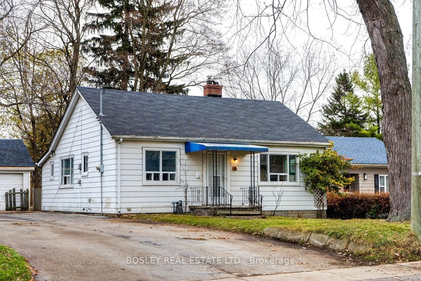 9 Thirty Eighth Street, Liberty Village / Parkdale / South Parkdale, ON M8W 3M1 - Photo 1