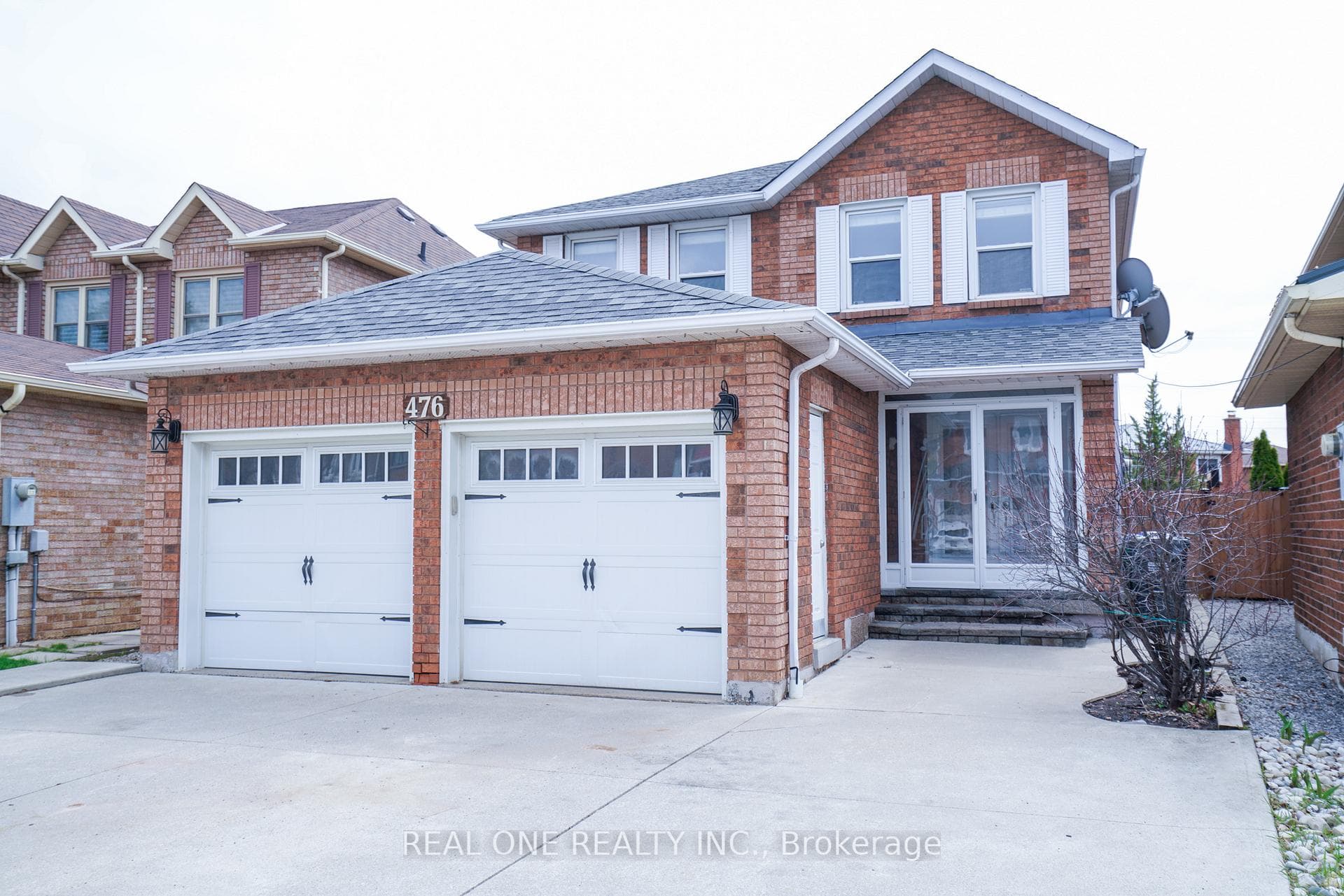476 Bud Gregory Boulevard, Mississauga, ON L4Z 2K4 - Photo 1