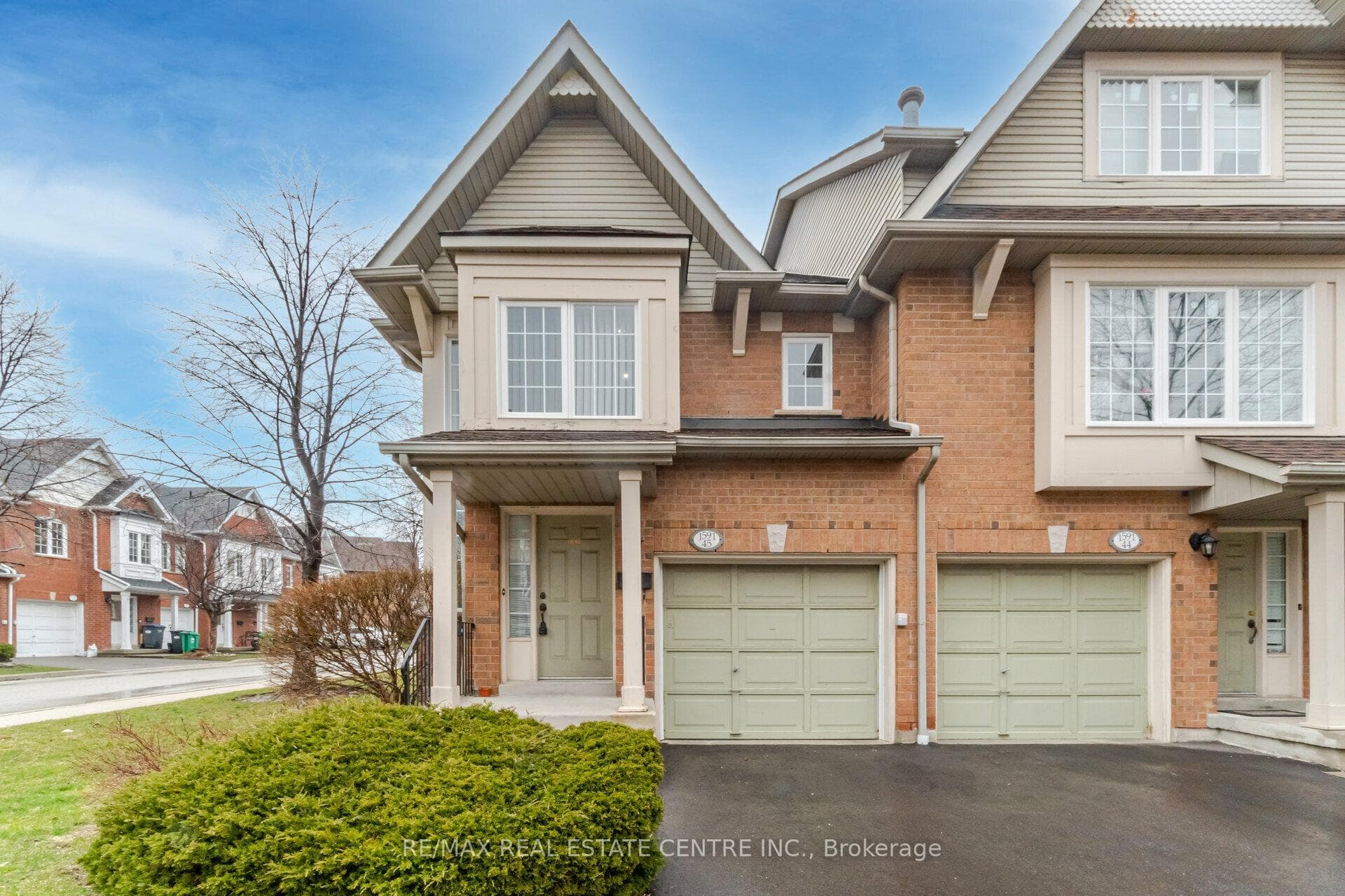 1591 South Parade Court Unit 45, Mississauga, ON L5M 6G1 - Photo 1