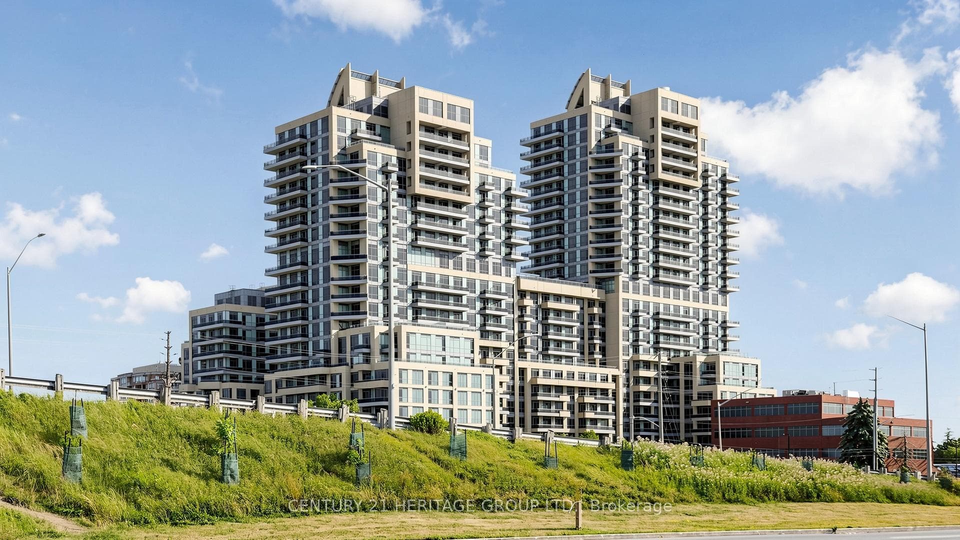 9205 Yonge Street Unit Level 1 unit 9 (NE-1), Richmond Hill, ON L4C 1V5 - Photo 1