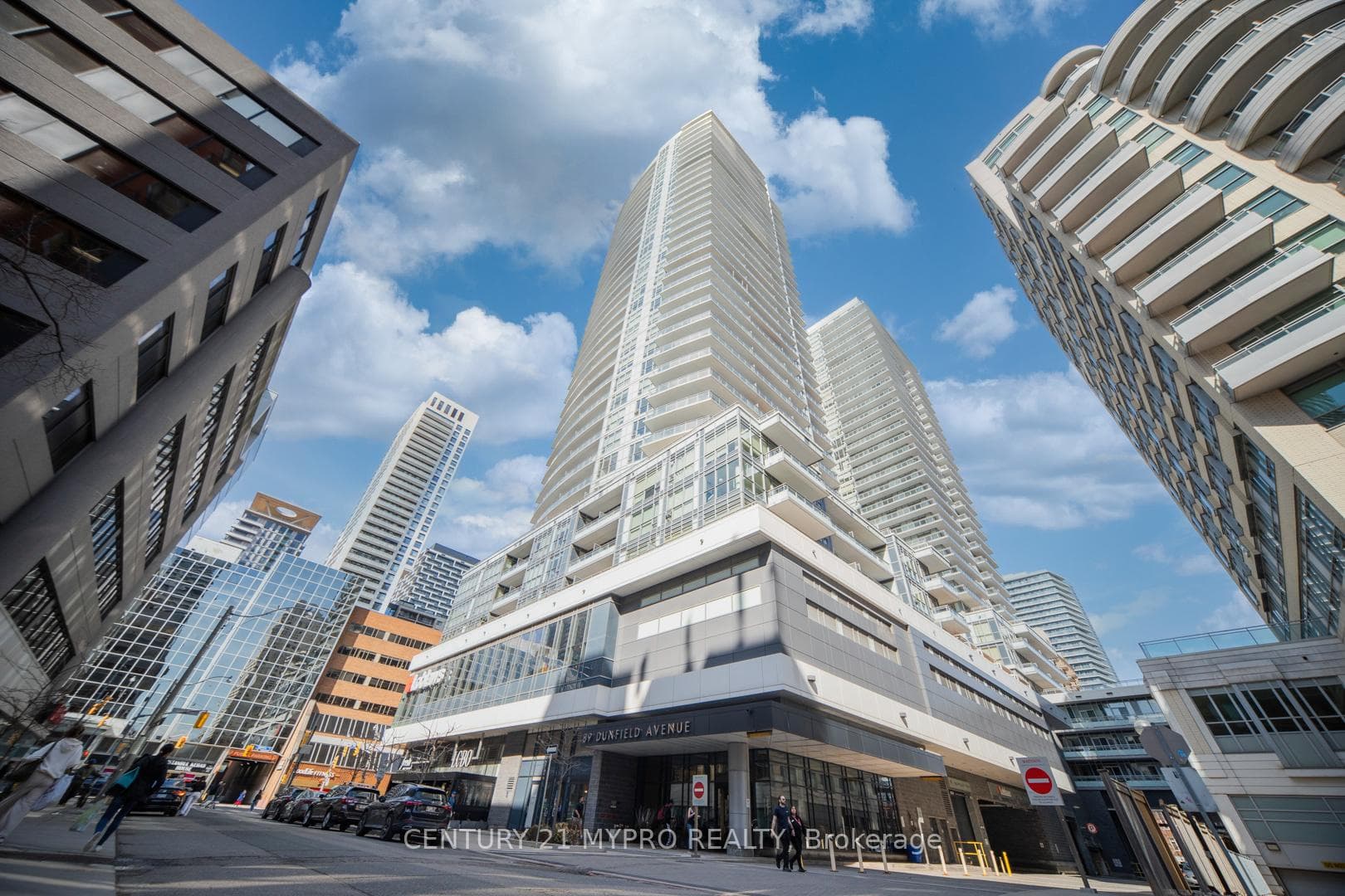 89 Dunfield Avenue Unit 2803, Leaside / Davisville, ON M4S 0A4 - Photo 1