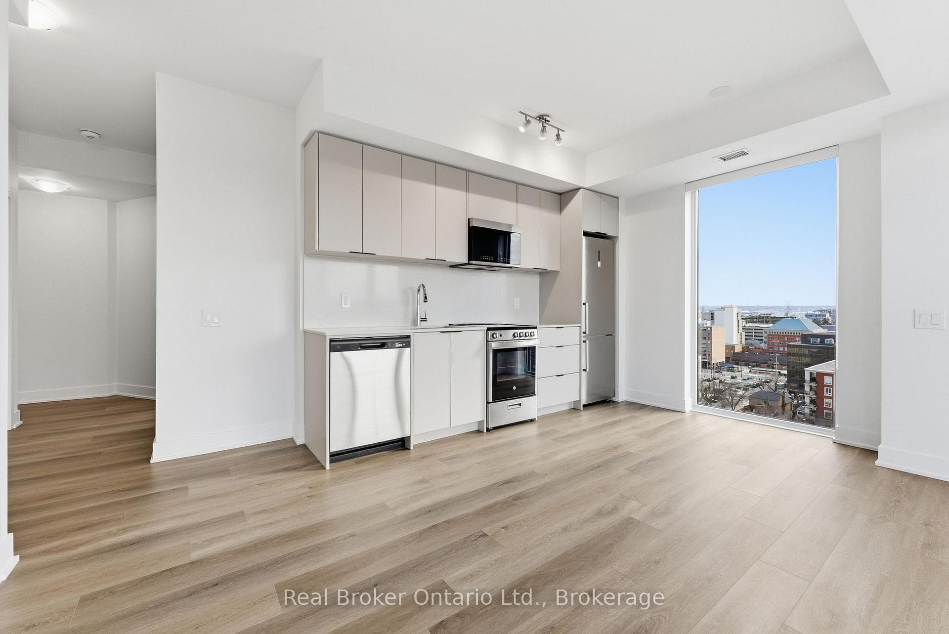 2088 James Street Unit 1210, Burlington, ON L7R 0H2 - Photo 1