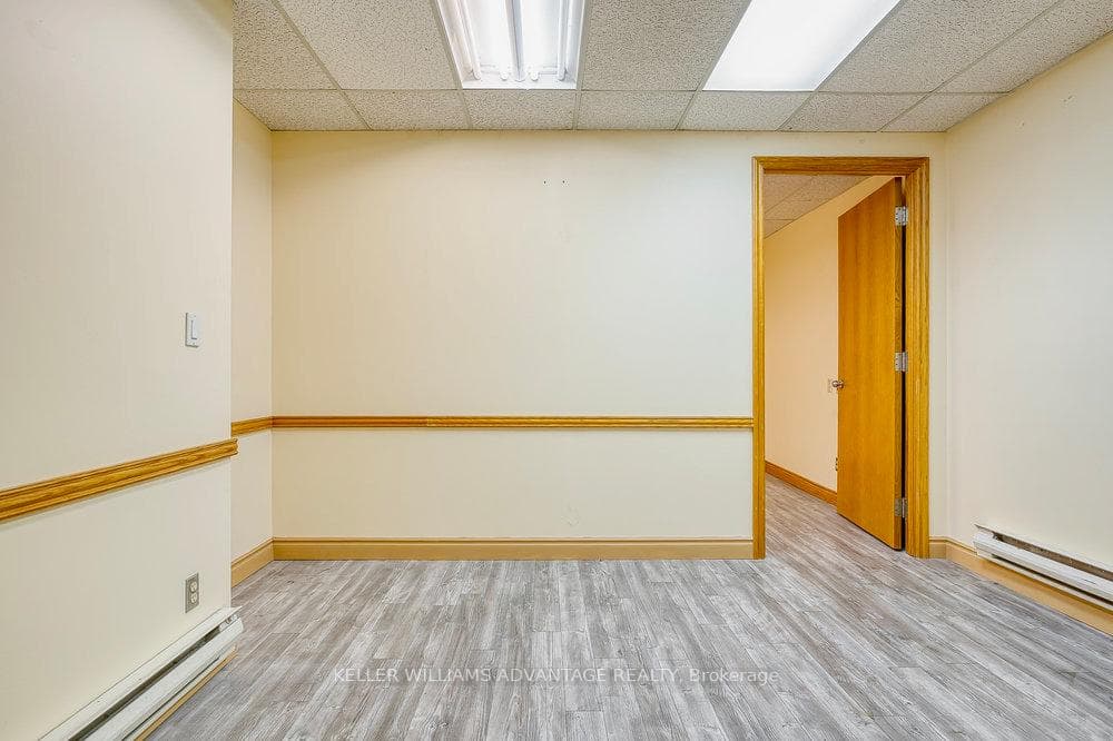 302 Spadina Avenue Unit 203B, Downtown Toronto / Waterfront, ON M5T 2E7 - Photo 1