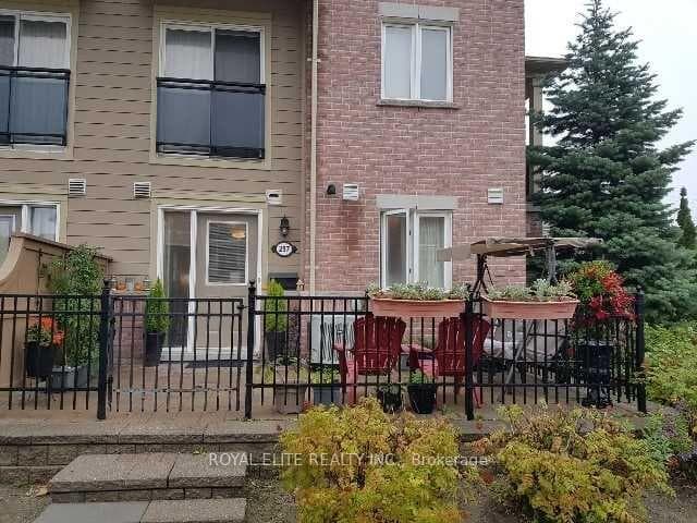 4975 Southampton Drive Unit 297, Mississauga
