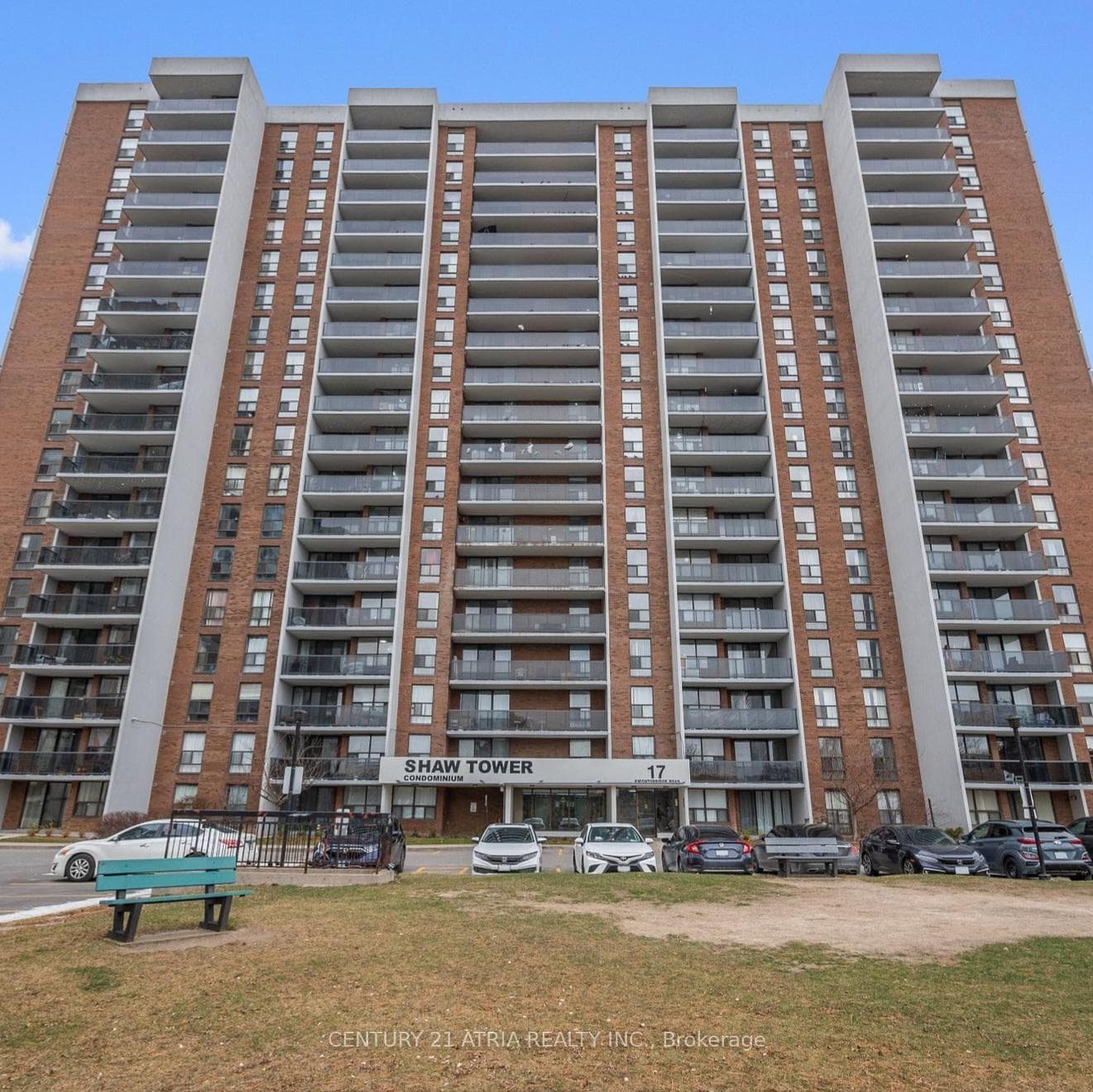 17 Knightsbridge Road Unit 506, Brampton, ON L6T 3X9 - Photo 1