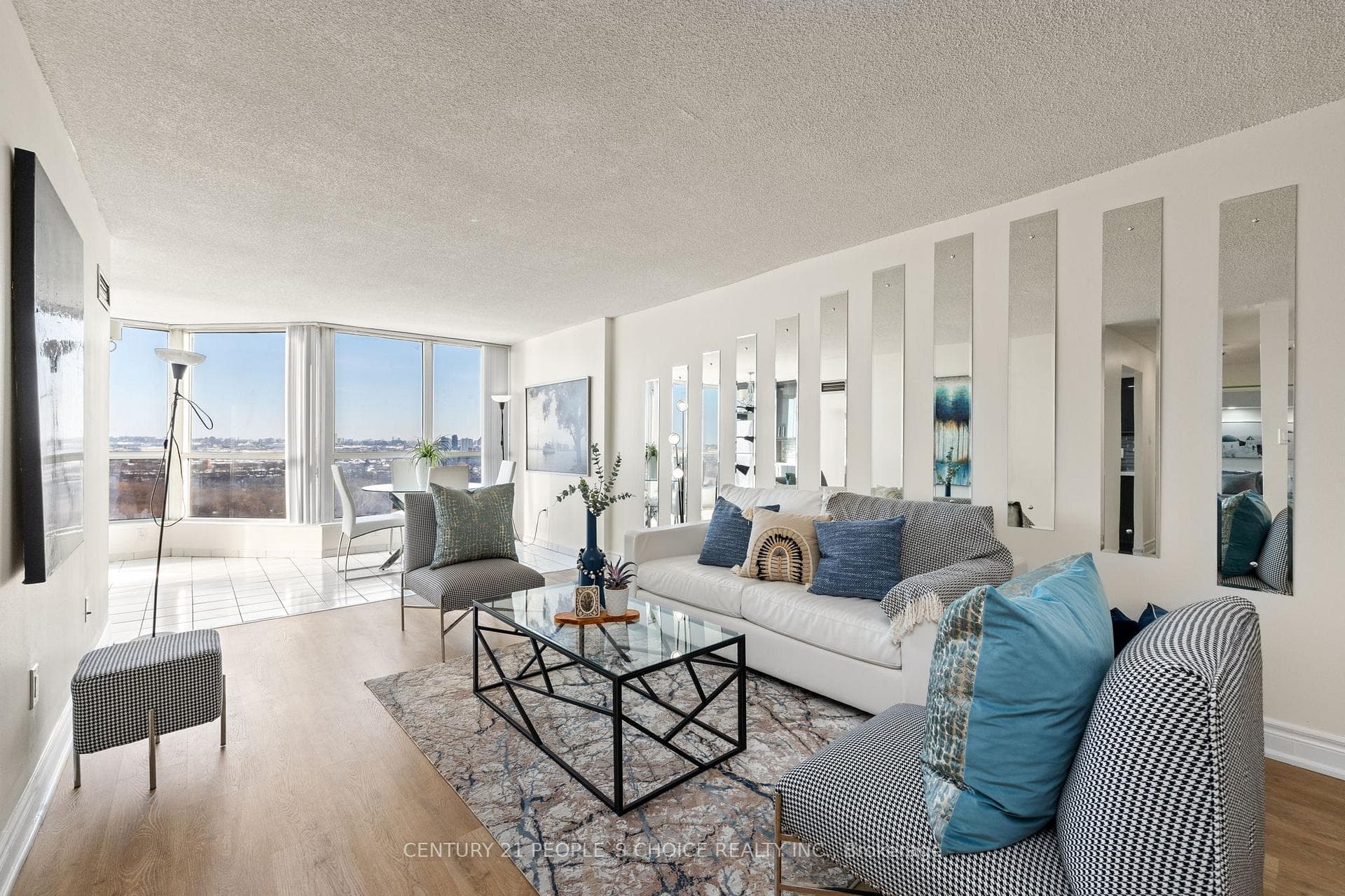 3 Rowntree Road Unit 1605, Etobicoke (West Mall / Rexdale), ON M9V 5G8 - Photo 1