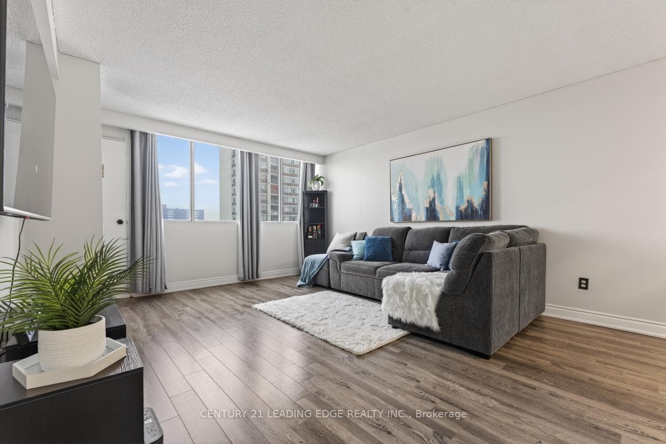 40 Bay Mills Boulevard Unit 707, Scarborough Village / Eglinton East, ON M1T 3P5 - Photo 1