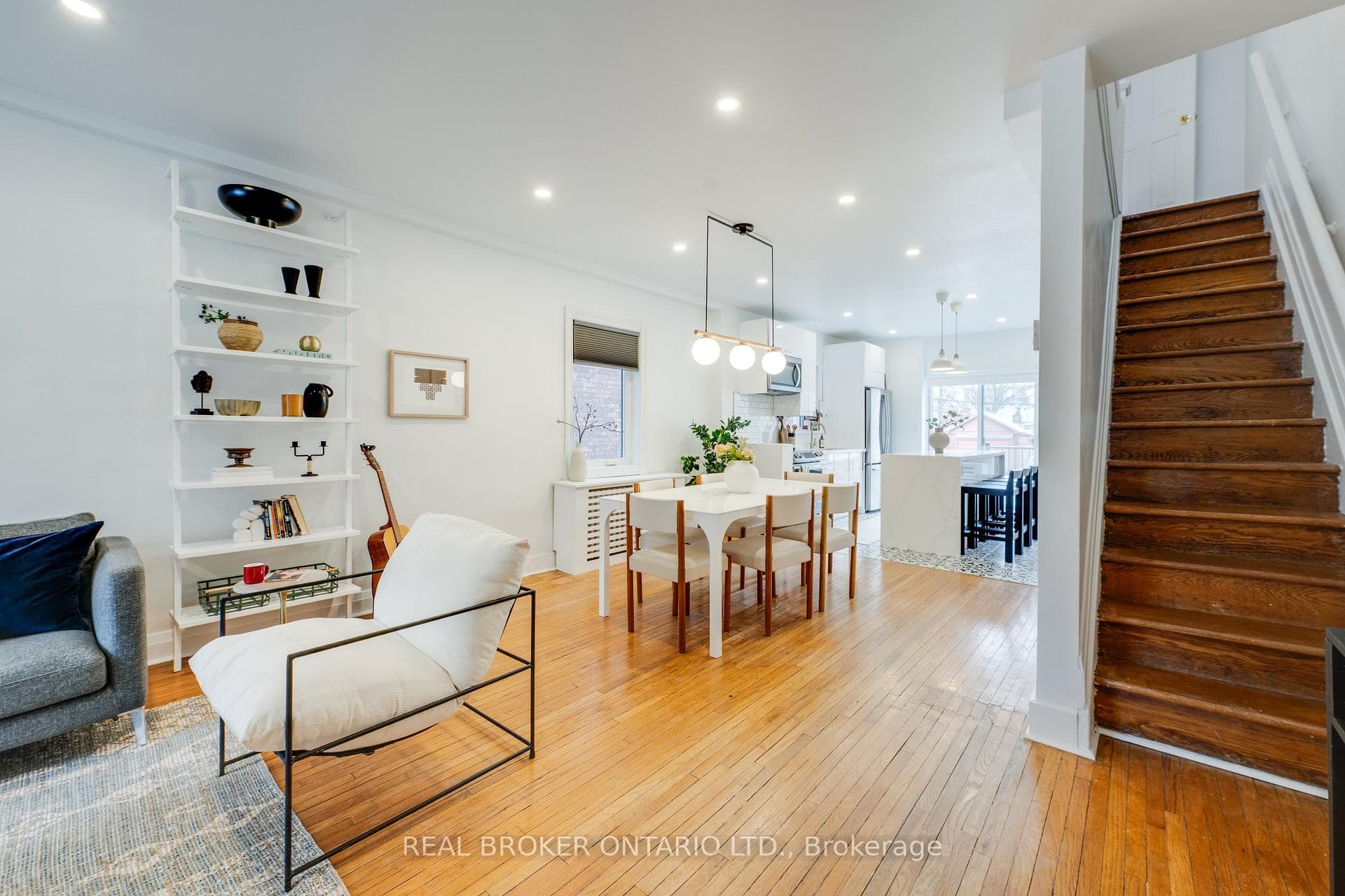 287 High Park Avenue, Bloor West Village / Swansea, ON M6P 2S8 - Photo 1