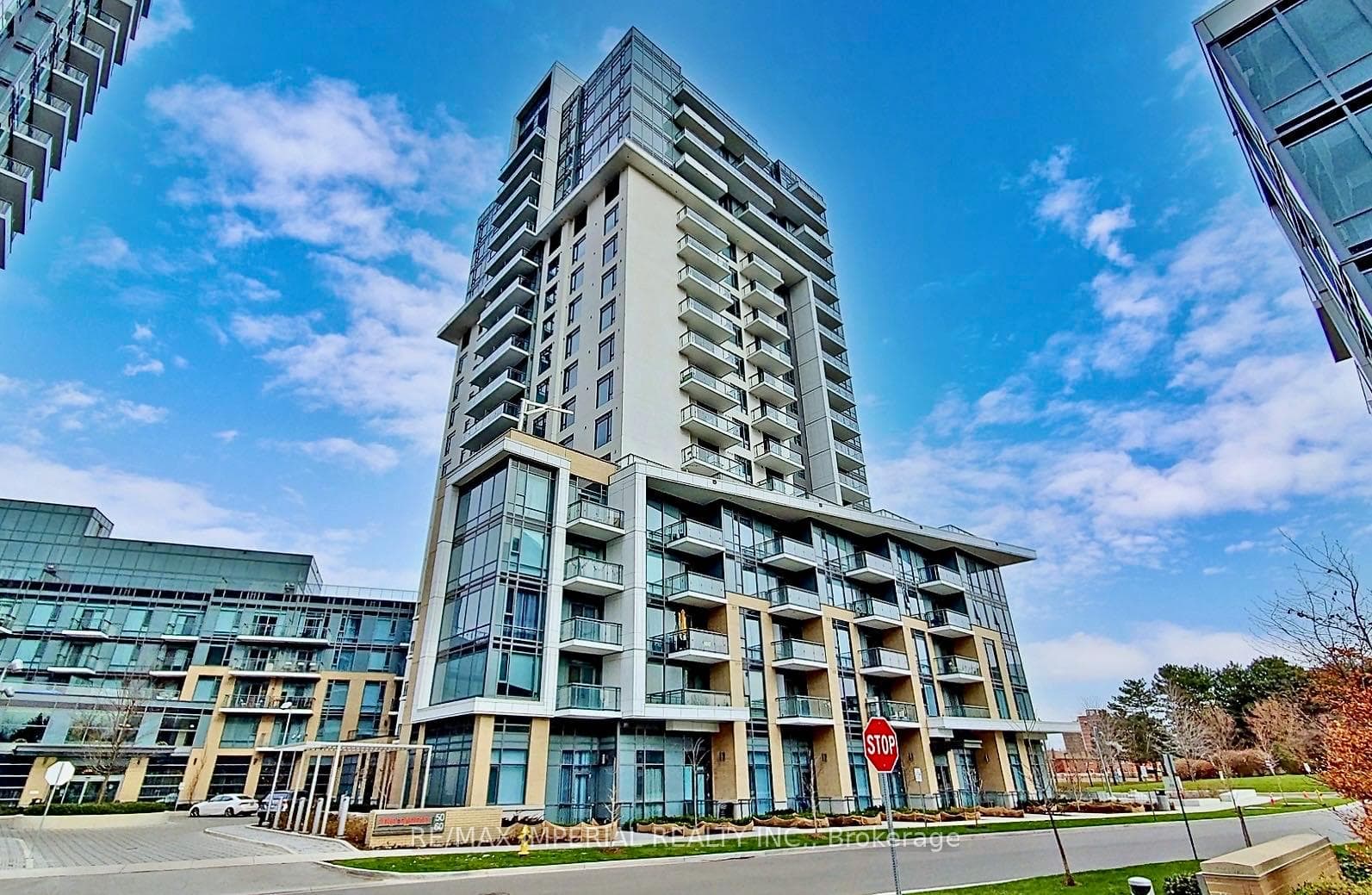 60 Ann O'reilly Road Unit PH63, Hillcrest Village / Bayview Village, ON M2J 0C9 - Photo 1