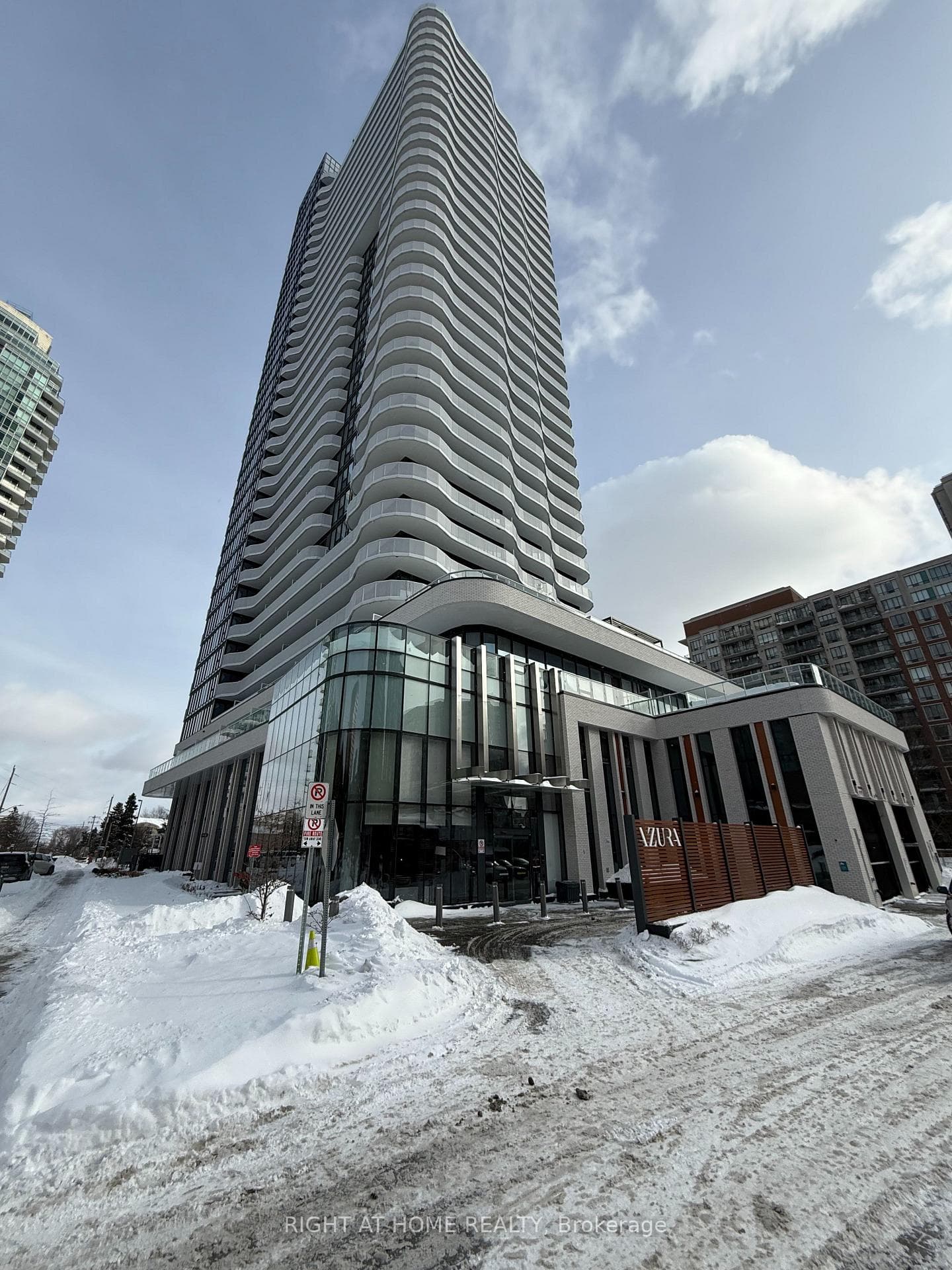 15 Holmes Avenue Unit 1811, Willowdale / Newtonbrook, ON M2N 4L8 - Photo 1