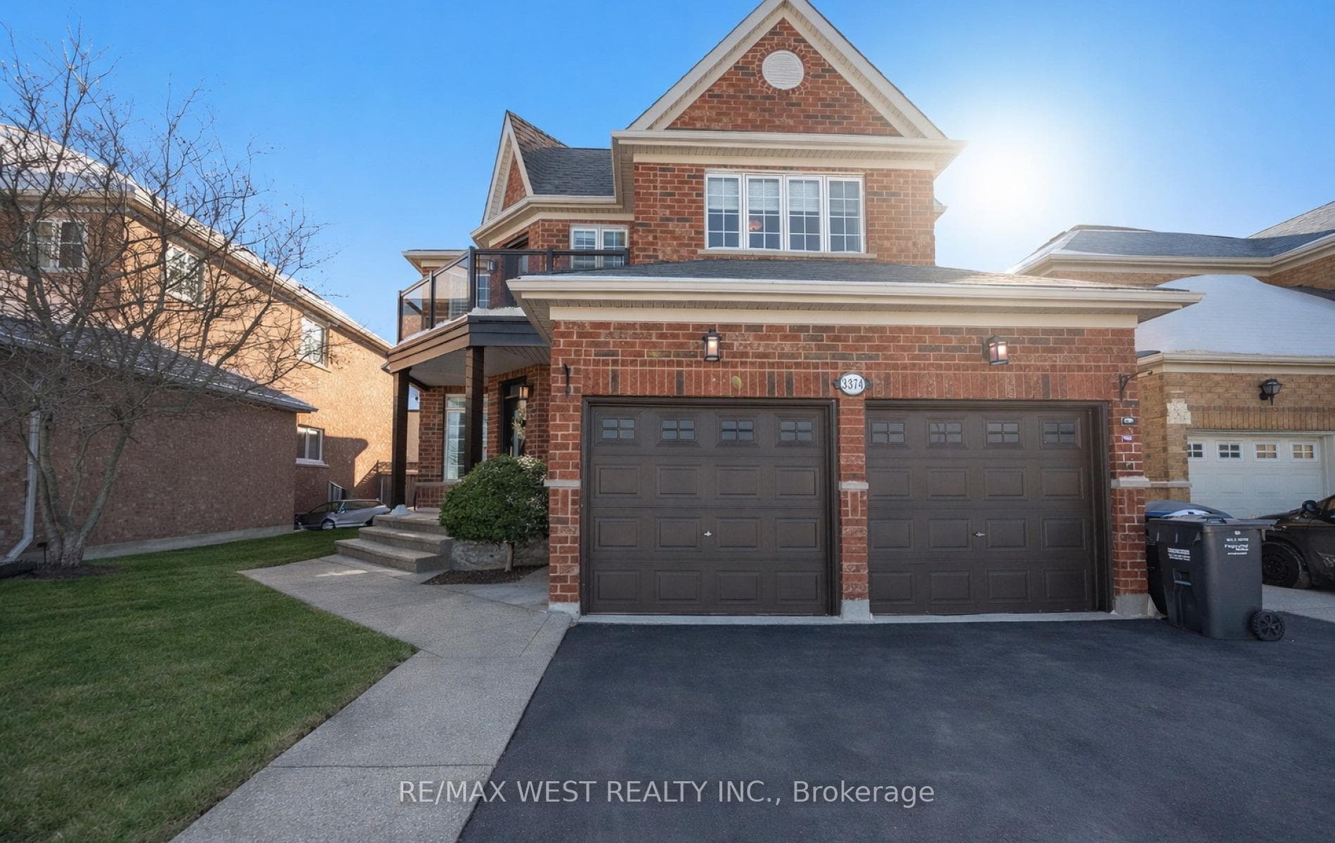 3374 Artesian Drive, Mississauga, ON L5M 7J9 - Photo 1