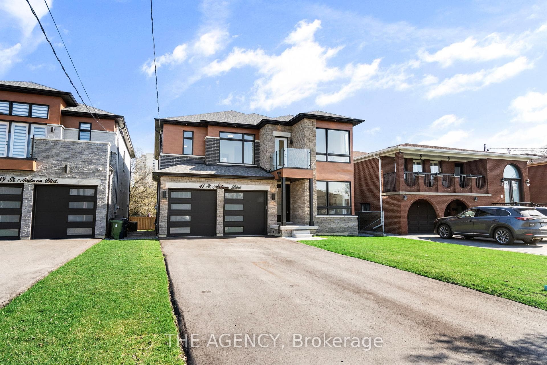 41 St Andrews Boulevard, Etobicoke (Kingsview Village / Humber Heights), ON M9R 1W2 - Photo 1