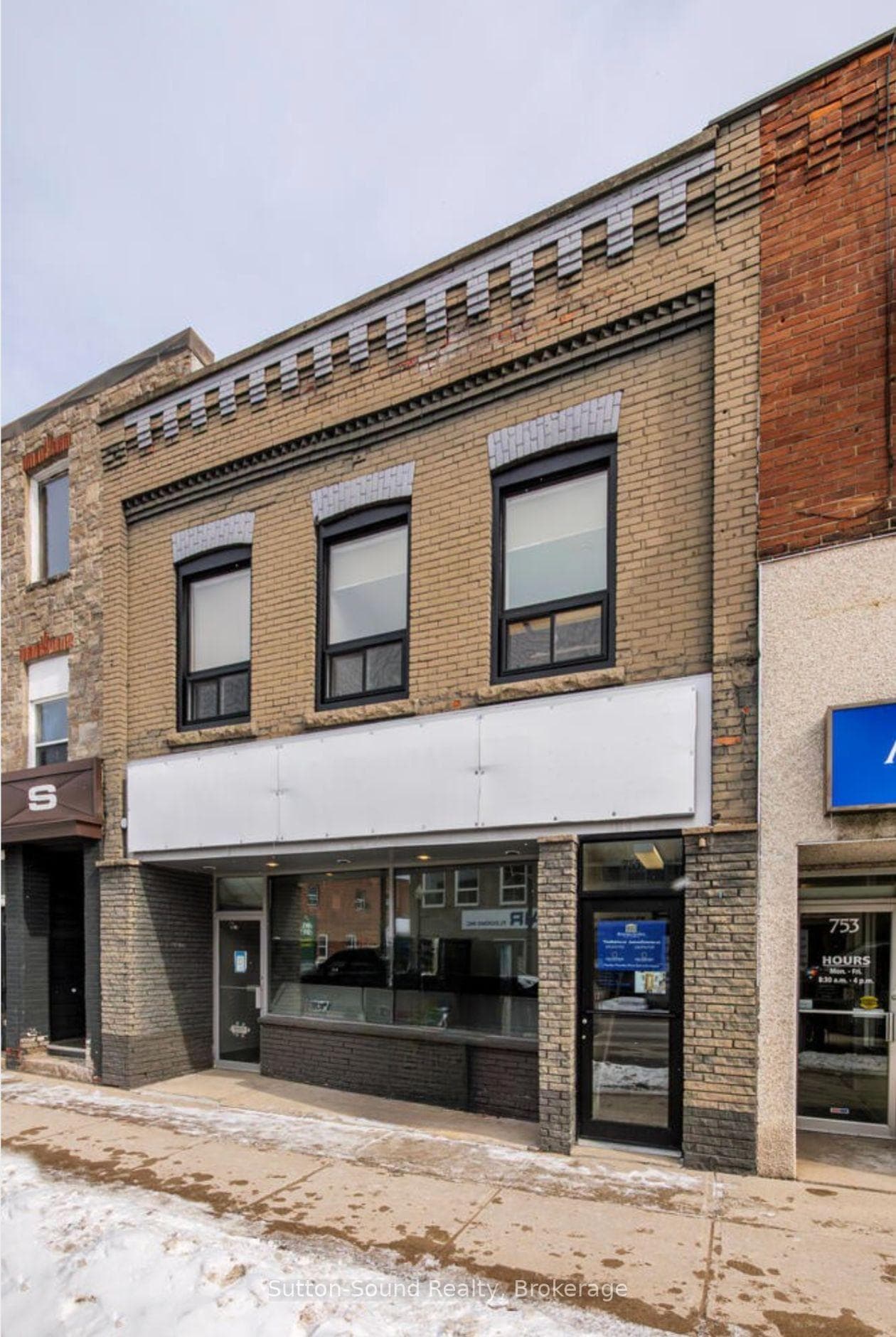 757 2nd Avenue, Owen Sound, ON N4K 2G9 - Photo 1
