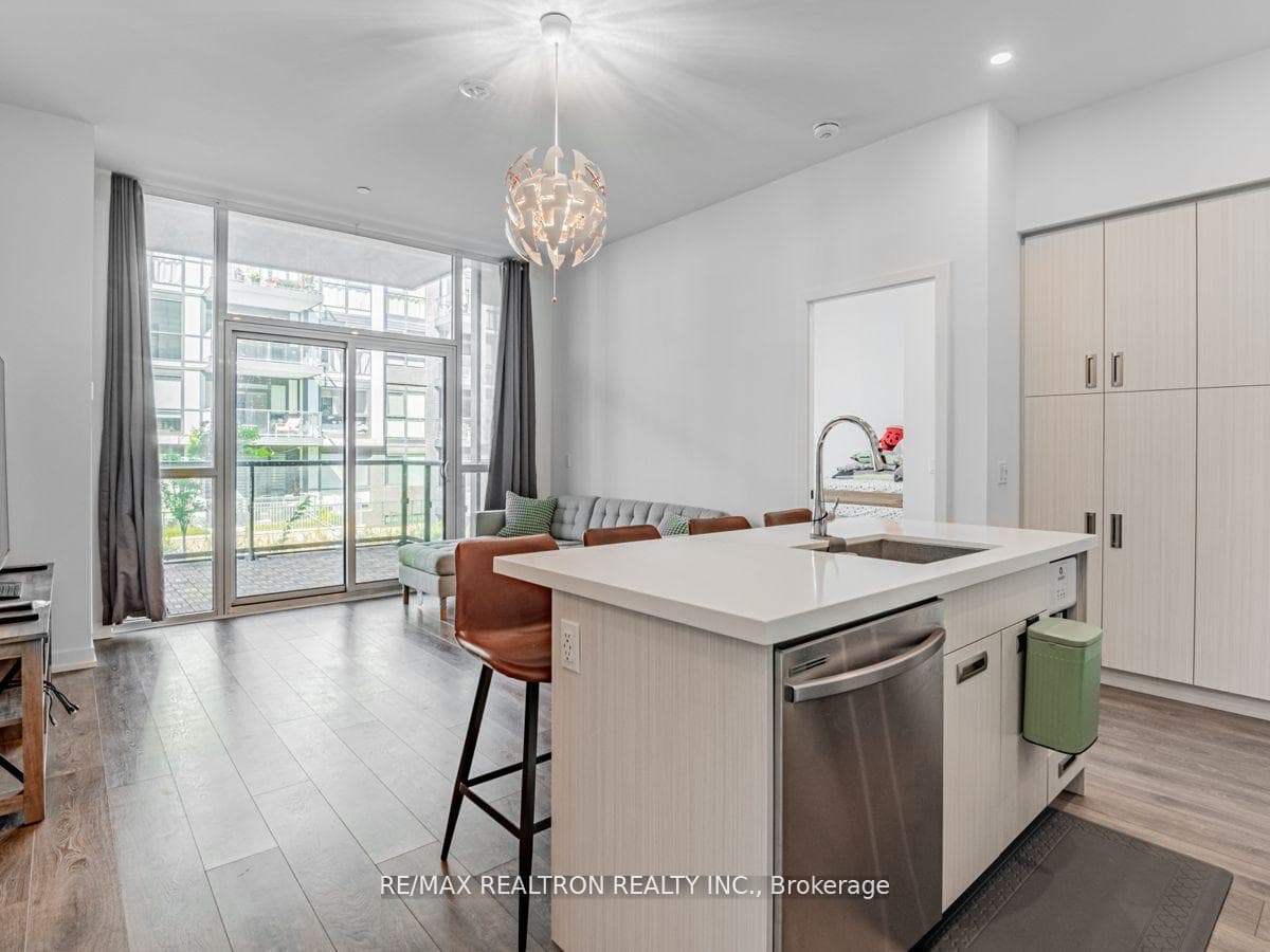 415 Sea Ray Avenue Unit 113, Innisfil, ON L9S 0R5 - Photo 1