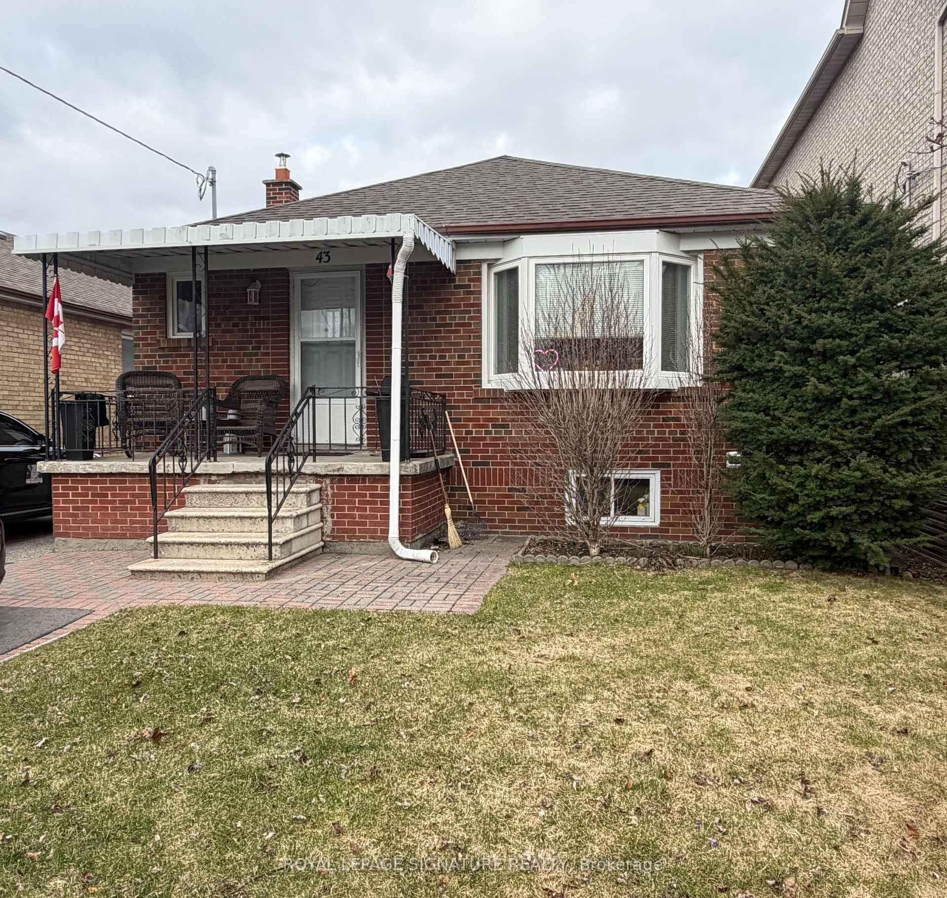 43 St George Street Unit LL, Liberty Village / Parkdale / South Parkdale, ON M8Z 3Y6 - Photo 1