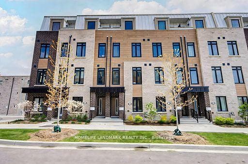 33 Case Ootes Drive, Don Mills / Parkwoods / Victoria Village, ON M4A 0C1 - Photo 1