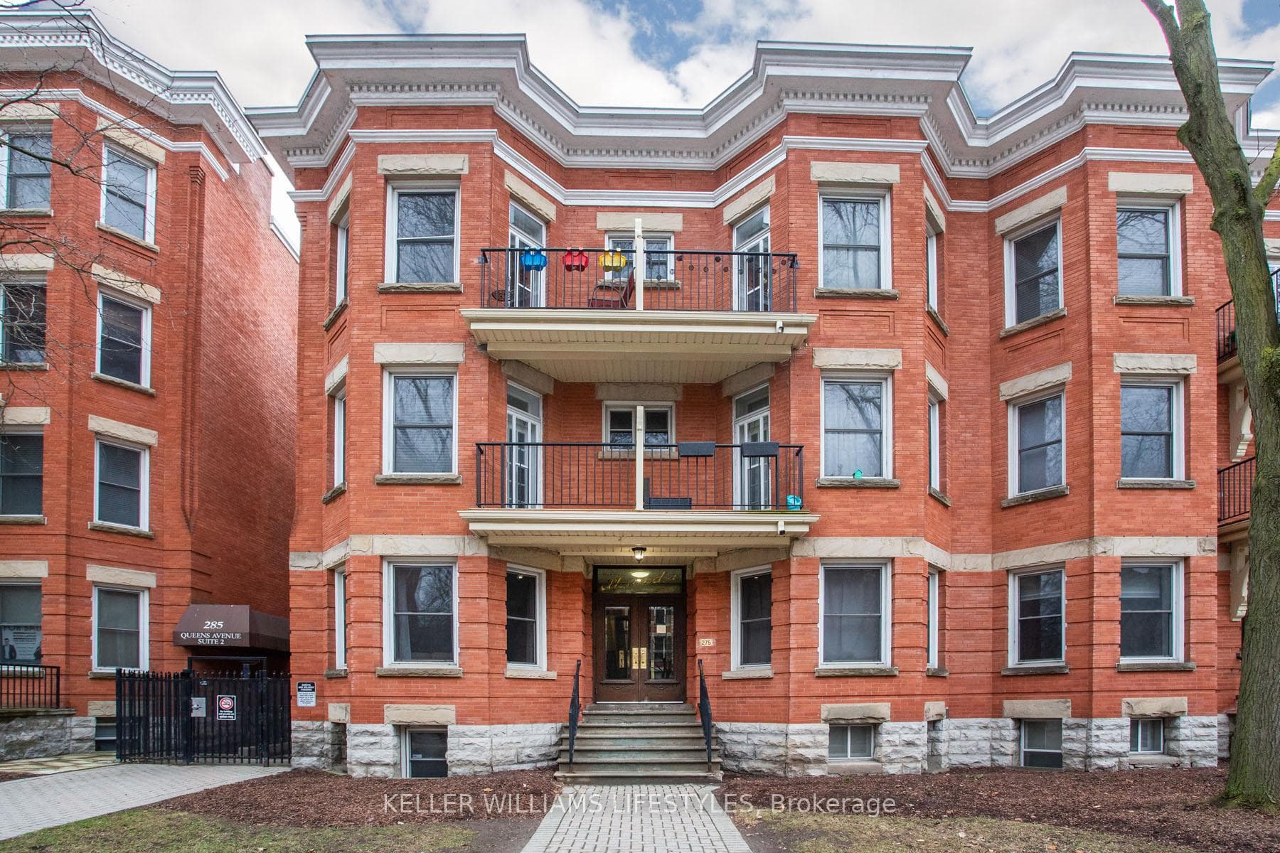 275 Queens Avenue Unit 105, London East, ON N6B 1X2 - Photo 1