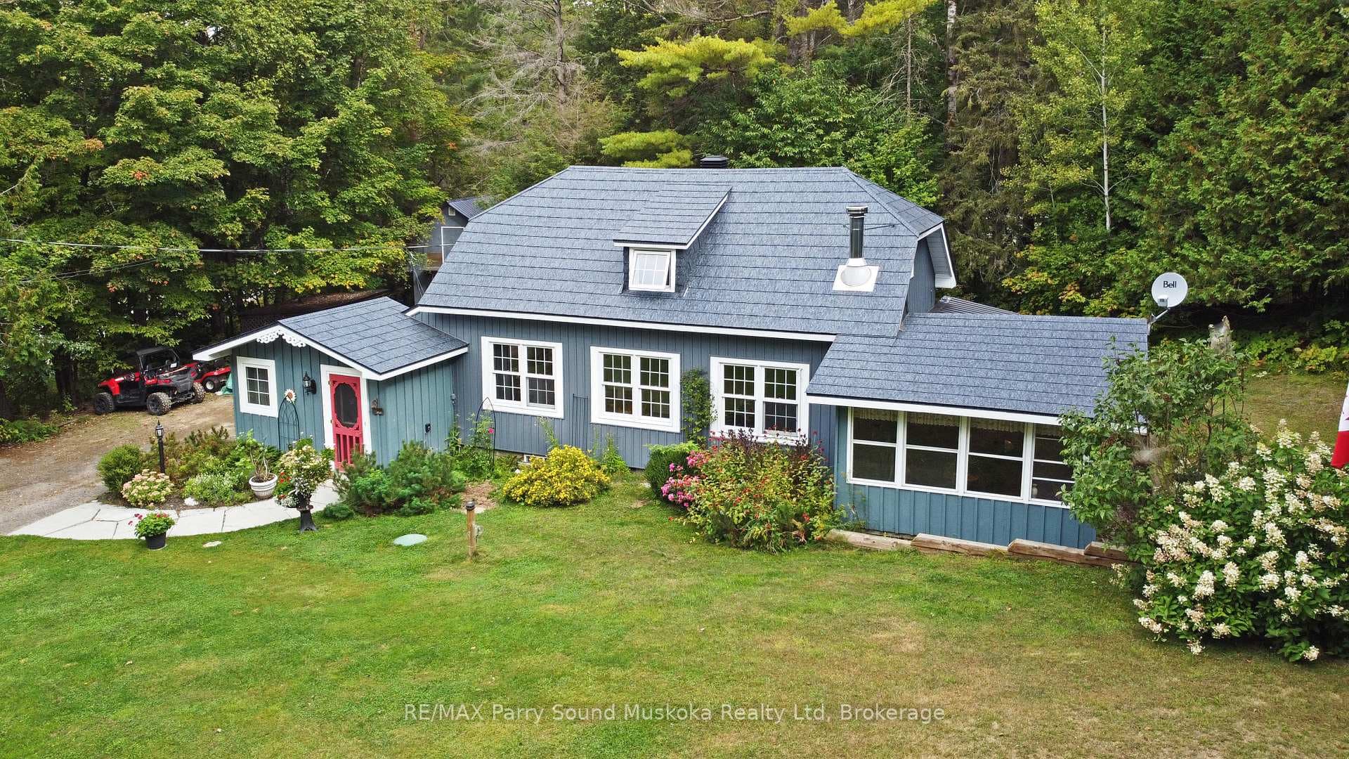 Charming Cottage Country Home!