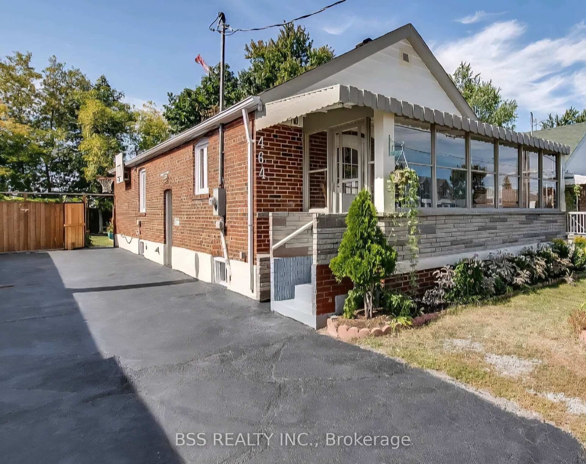 464 Warden Avenue, Birch Cliff / Cliffside, ON M1L 3Z1 - Photo 1