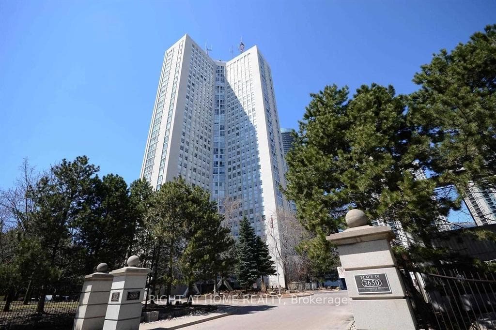3650 Kaneff Crescent Unit 3202, Mississauga, ON L5A 4A1 - Photo 1