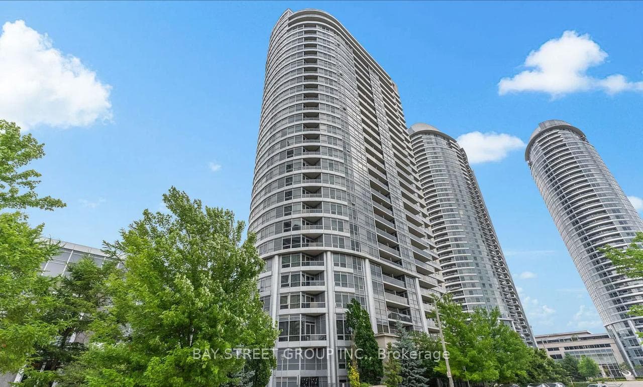 151 Village Green Square Unit 2703, Agincourt / Milliken, ON M1S 0K5 - Photo 1