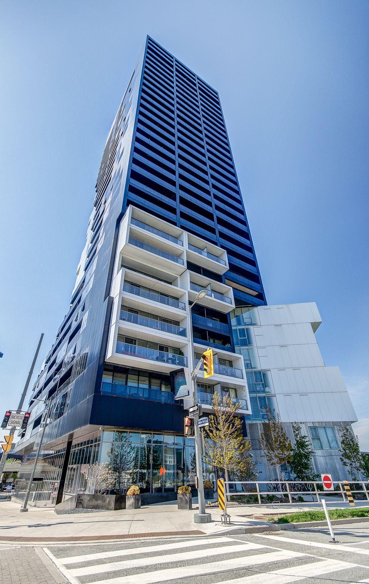 170 Bayview Avenue Unit 902, Toronto C08