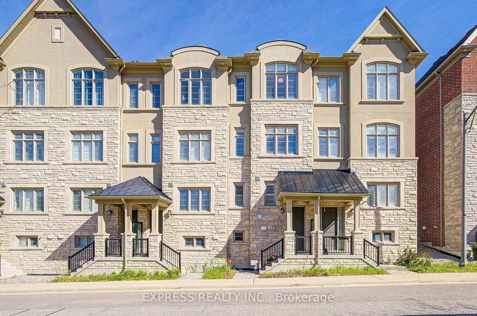 12 Royal Aberdeen Road, Markham