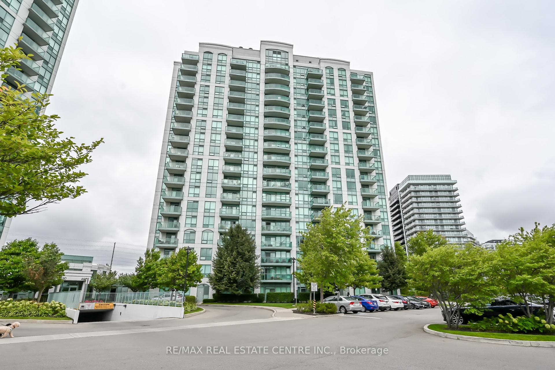 4900 Glen Erin Drive Unit 1611, Mississauga, ON L5M 7S2 - Photo 1
