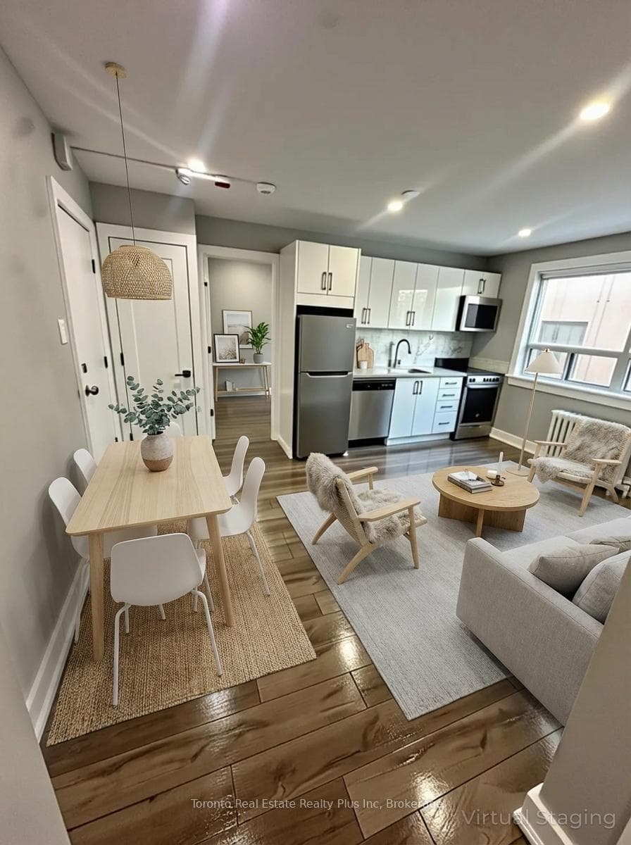 312 Douglas Avenue Unit 201, Lawrence Park / Bedford Park, ON M5M 1H1 - Photo 1