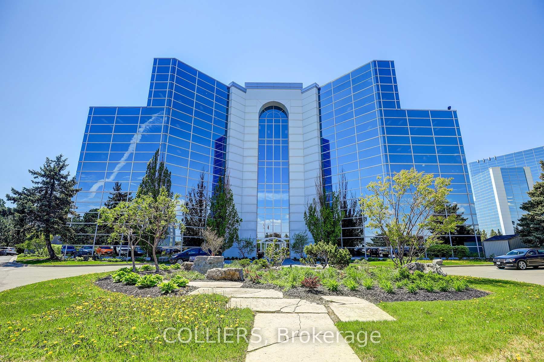 1100 Burloak Drive Unit 504, Burlington, ON L7L 6B2 - Photo 1