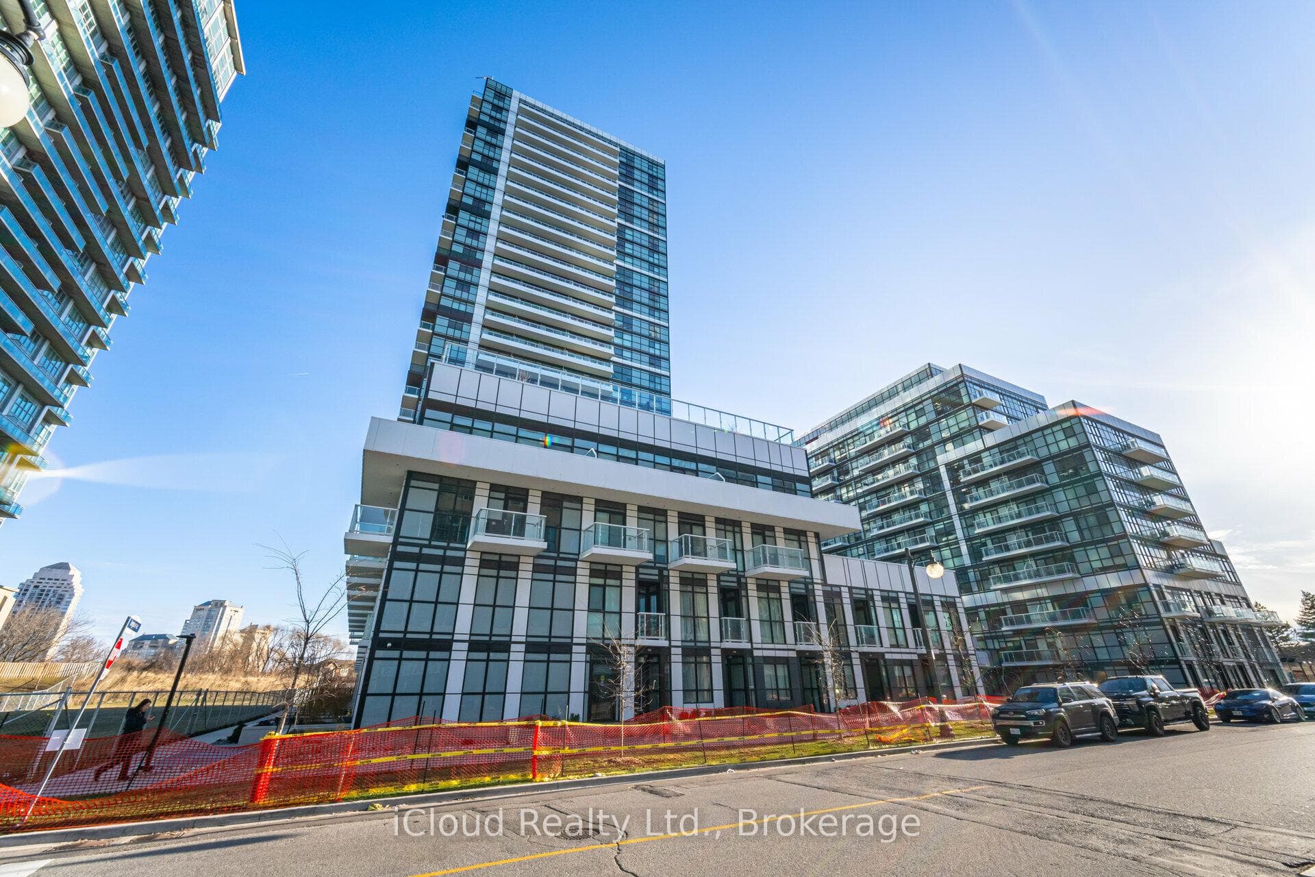 251 Manitoba Street Unit 615, Liberty Village / Parkdale / South Parkdale, ON M8Y 0B3 - Photo 1