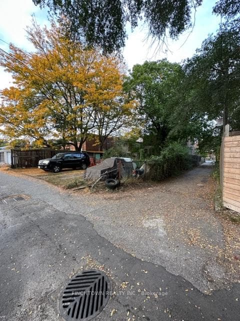 774 Manning Avenue Unit REAR, Annex / Yorkville / Summerhill, ON M6G 2W6 - Photo 1