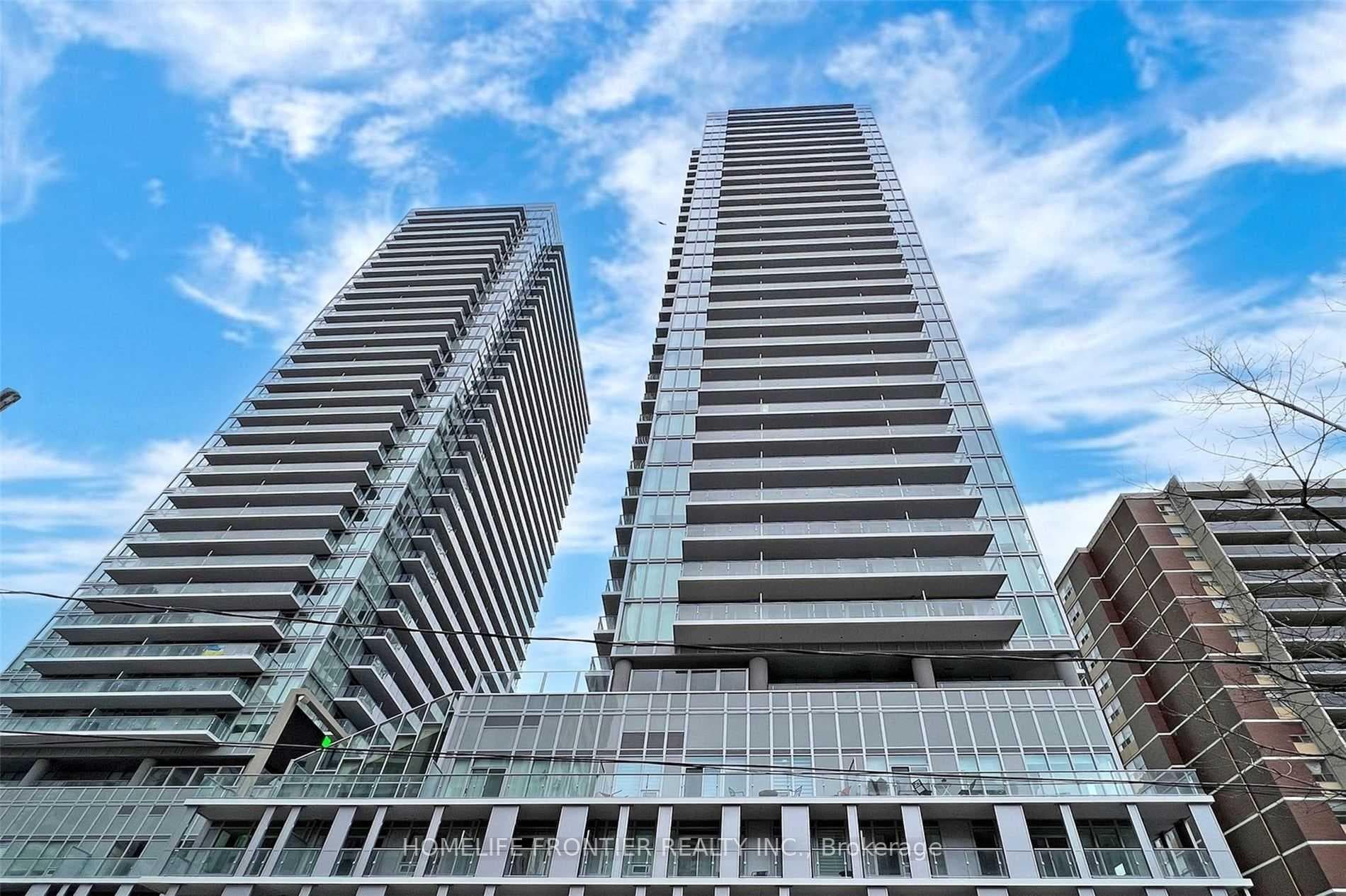 99 Broadway Avenue Unit 3012, Toronto C10