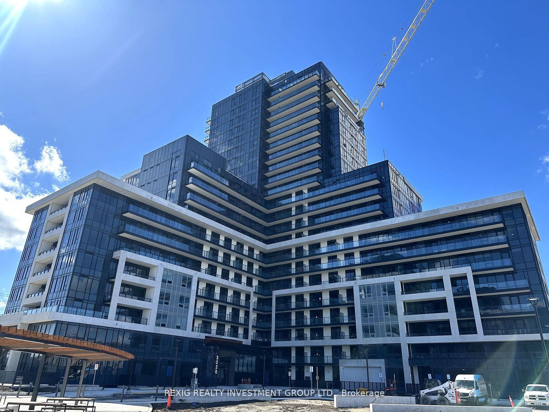 3220 William Coltson Avenue Unit 1809, Oakville, ON L6H 7X9 - Photo 1