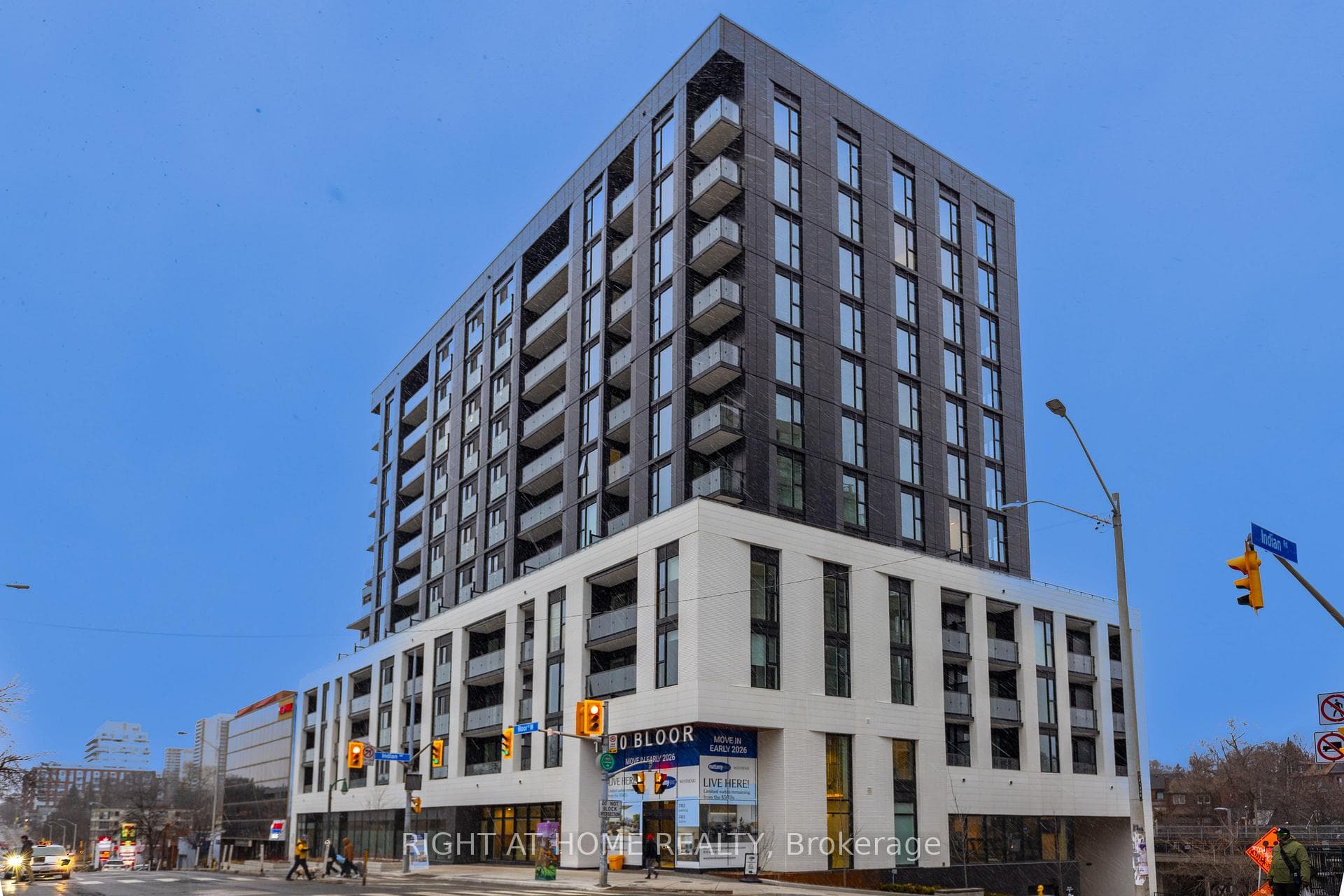 1660 Bloor Street Unit 402, Bloor West Village / Swansea, ON M6P 0C6 - Photo 1