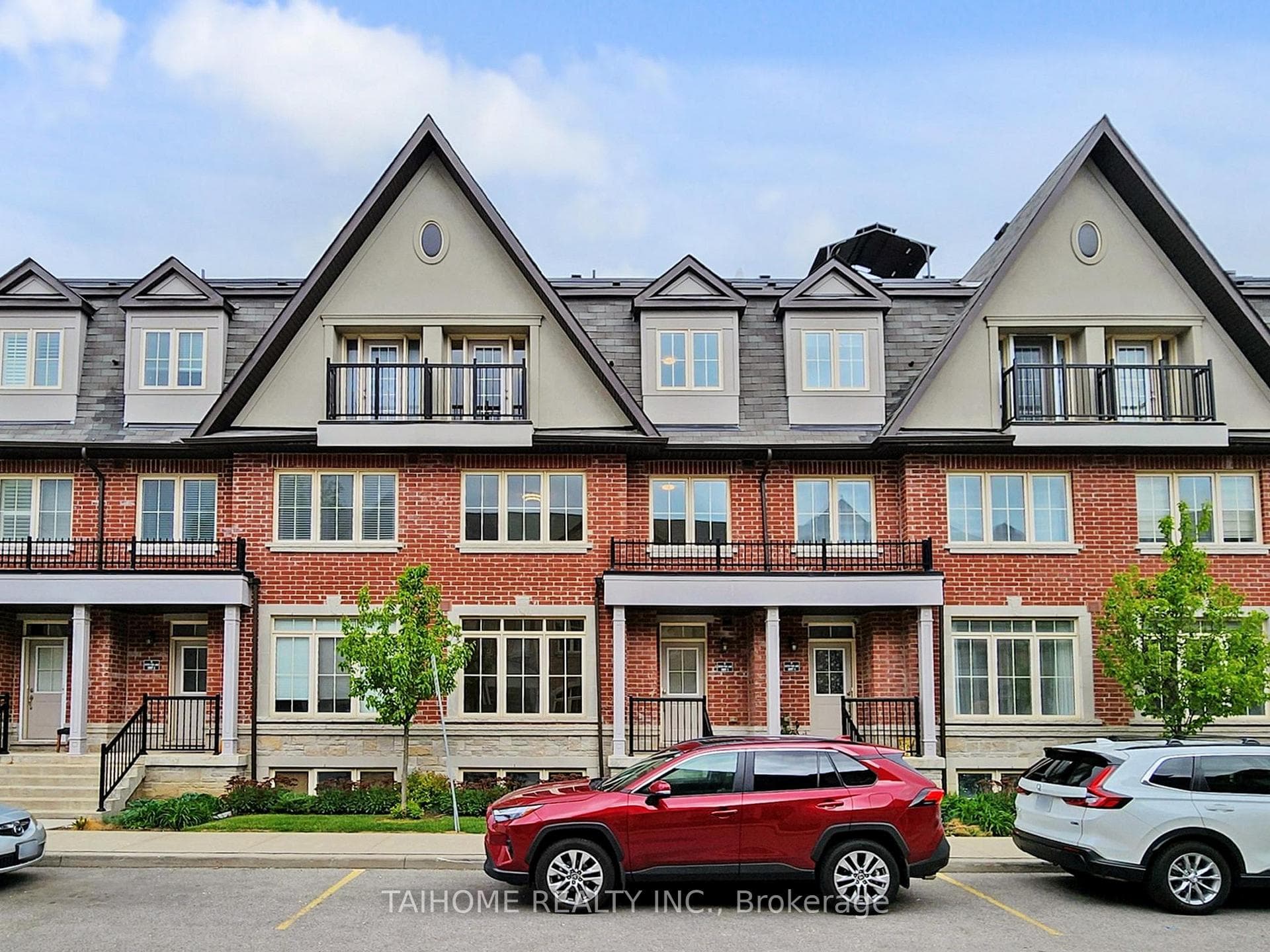 8 Eaton Park Lane Unit 3, Scarborough Village / Eglinton East, ON M1W 0A5 - Photo 1