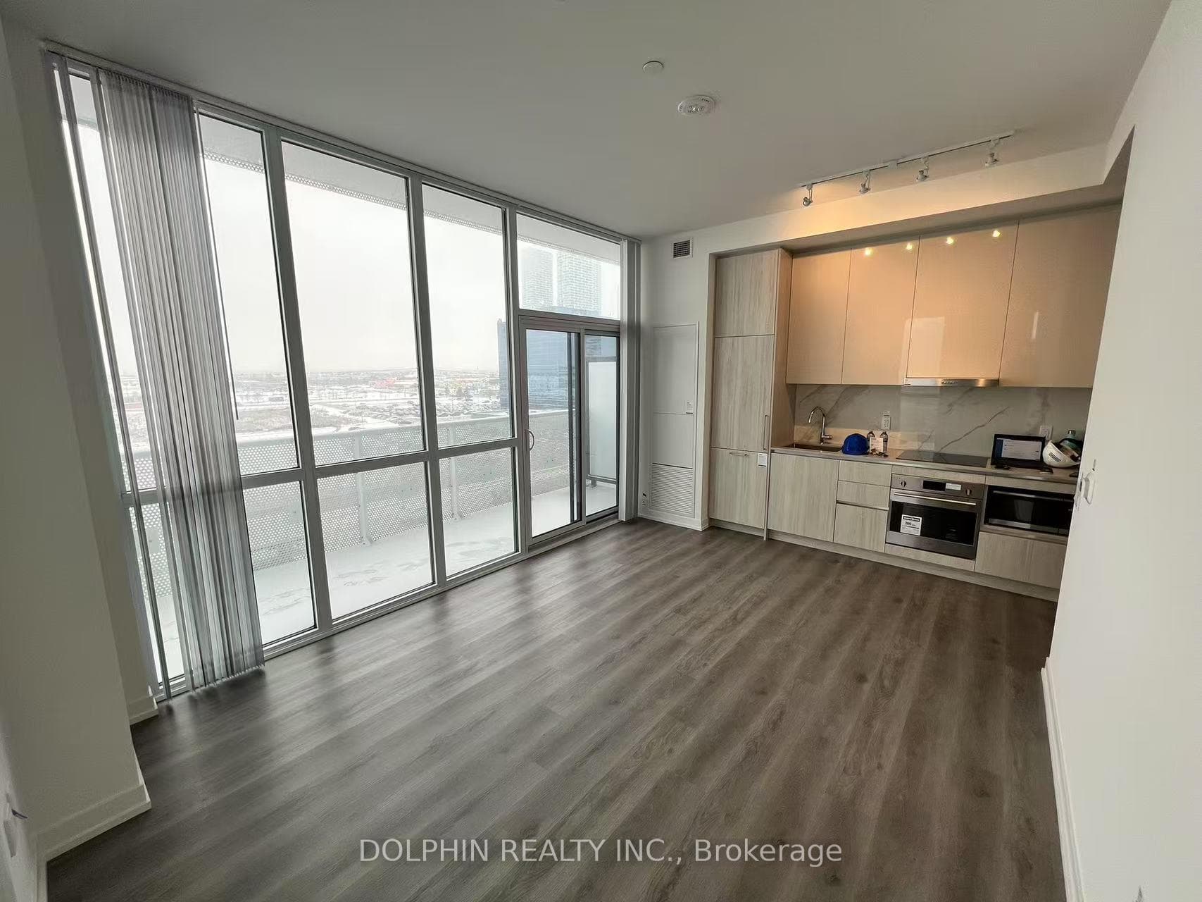 225 Commerce Street Unit 609, Vaughan, ON L4K 0P9 - Photo 1