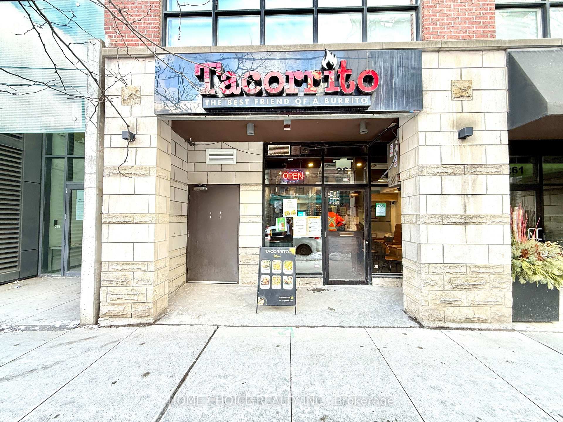 263 King Street, Regent Park / Cabbagetown / St. James Town, ON M5A 0E9 - Photo 1