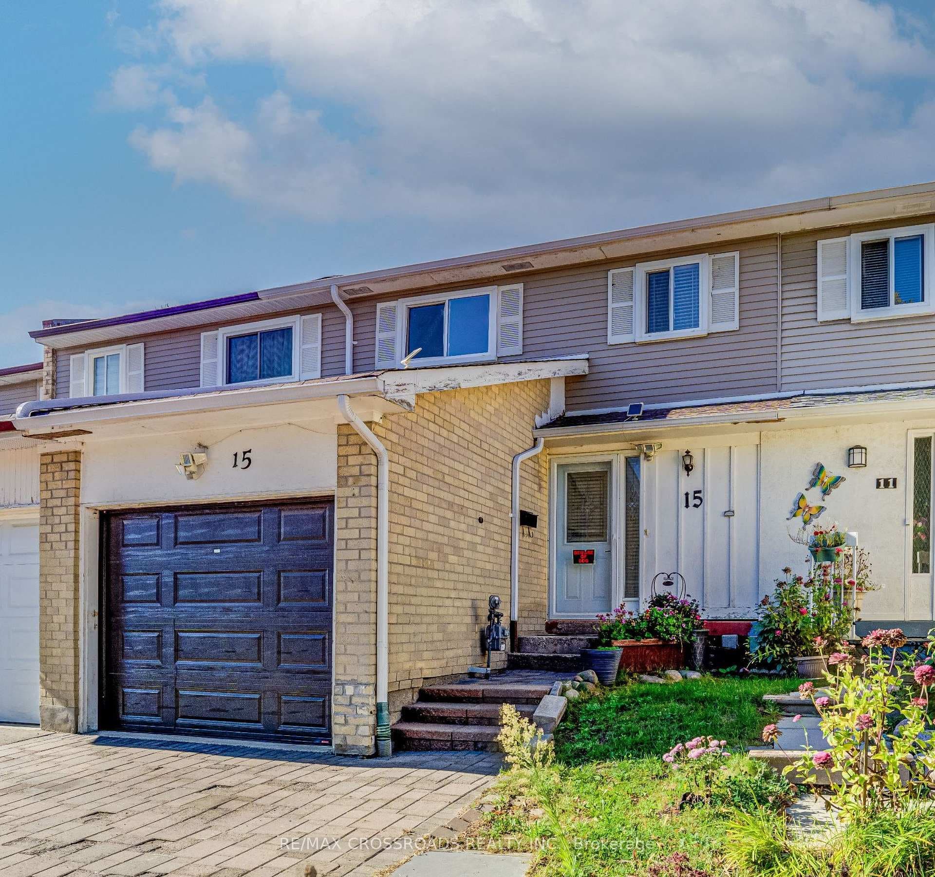 15 Lowry Square, Scarborough (Morningside / West Hill), ON M1B 1N7 - Photo 1